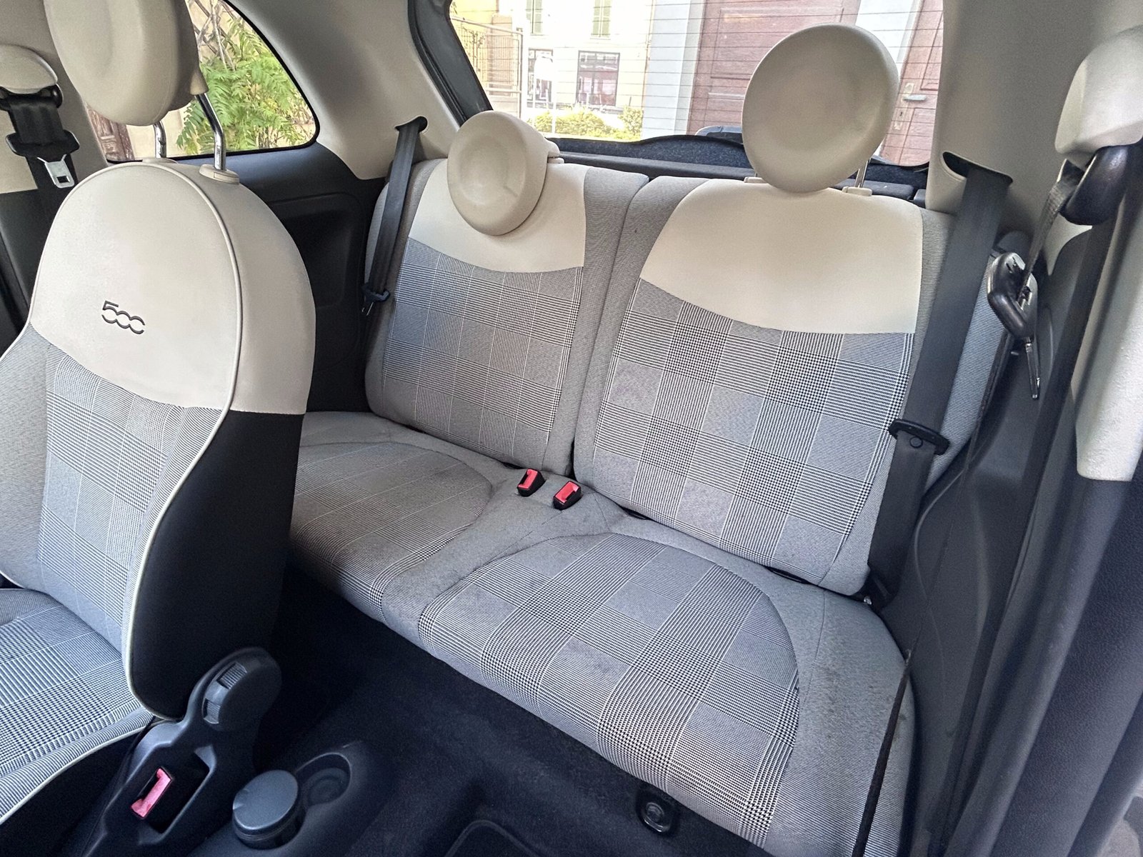 Fiat 500 1.2 i LOUNGE 69 CH