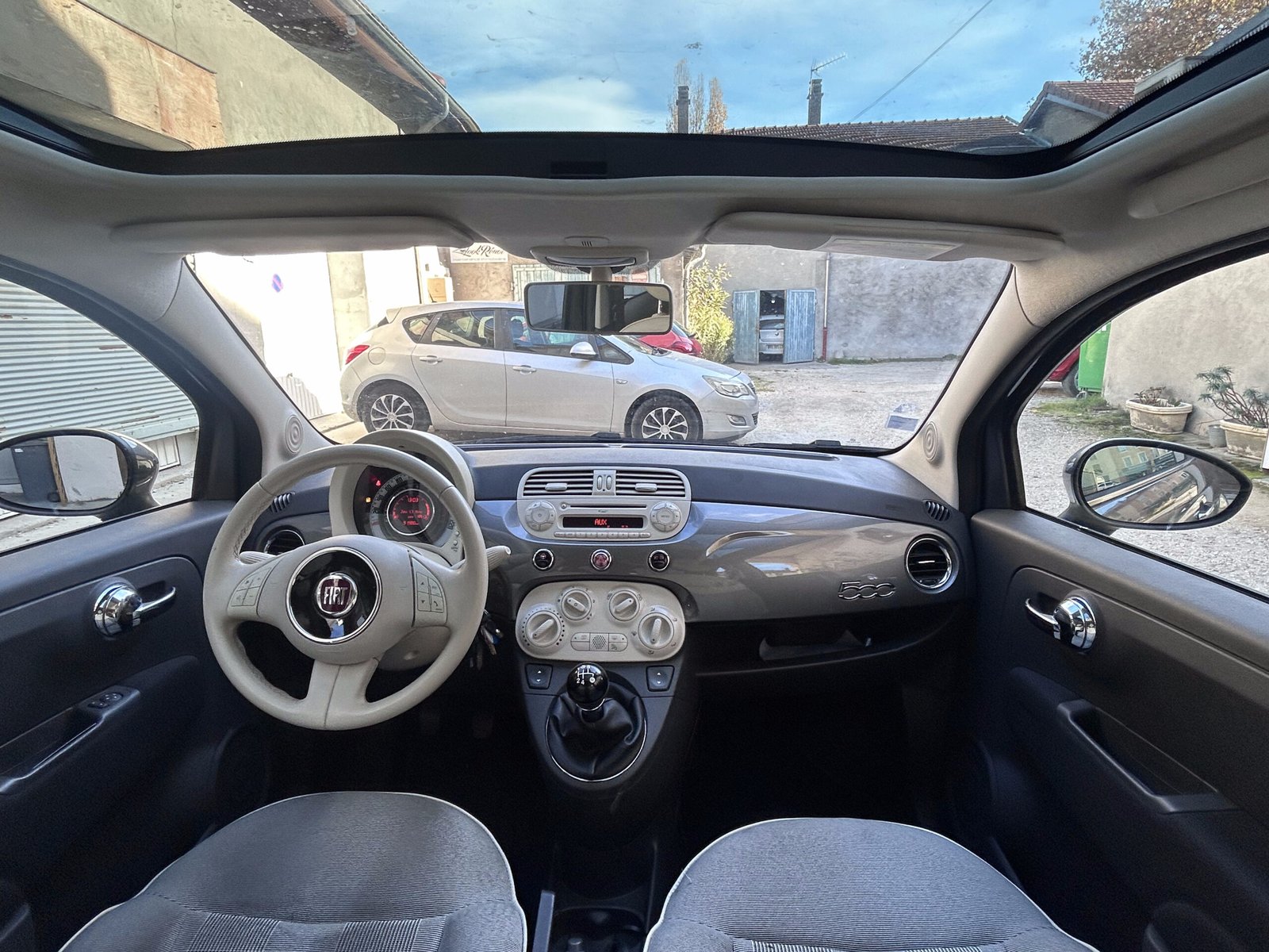Fiat 500 1.2 i LOUNGE 69 CH