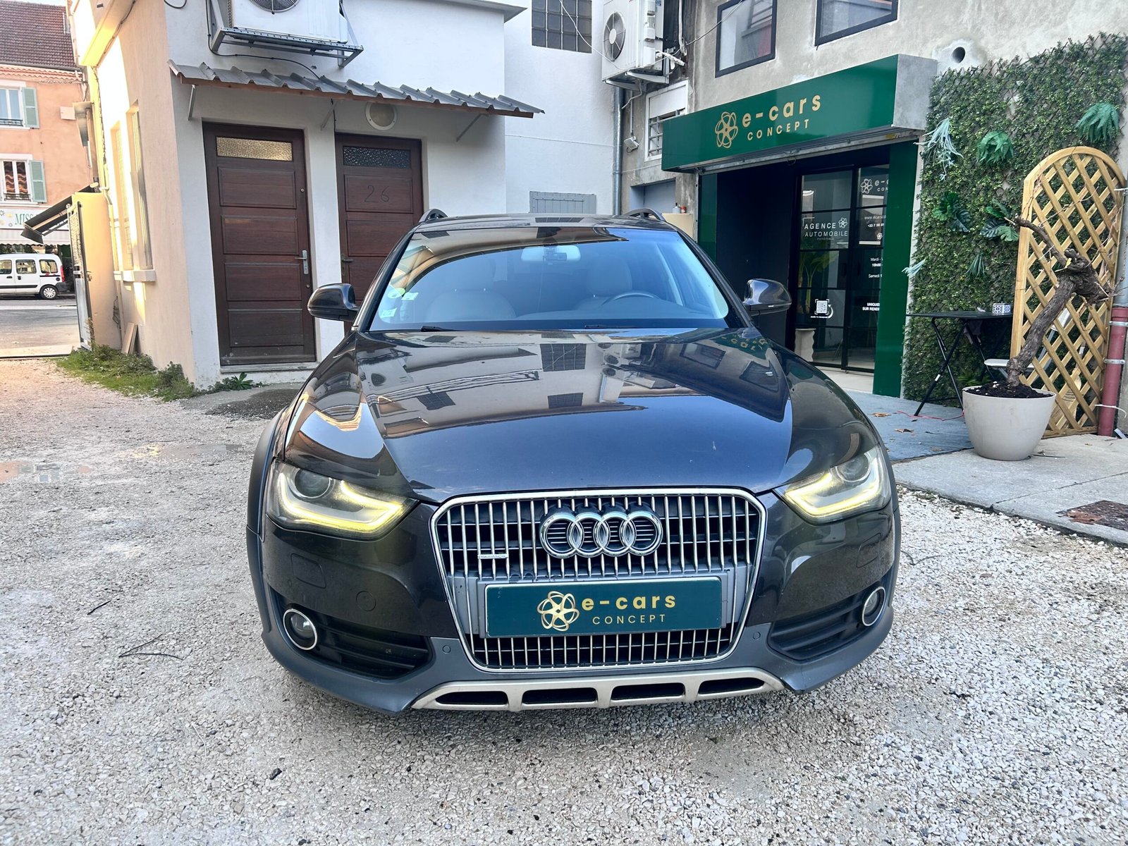 AUDI A4 Turbo Quattro 190 ch ” ALLROAD “