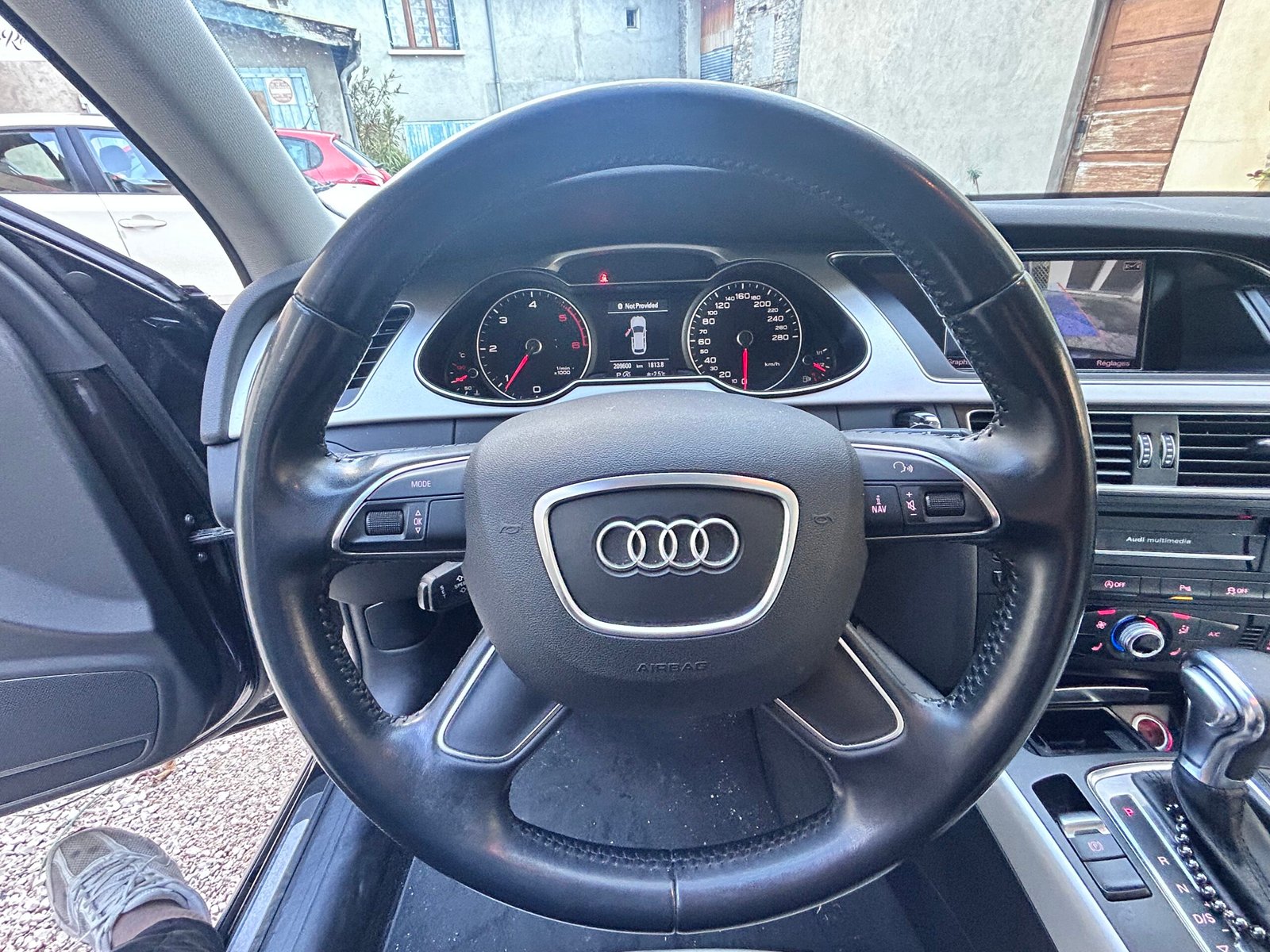 AUDI A4 Turbo Quattro 190 ch ” ALLROAD “