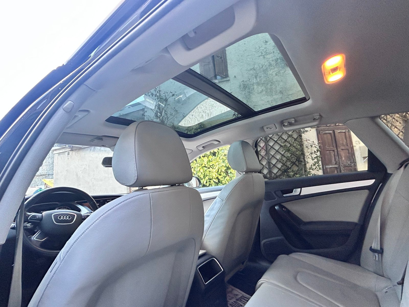 AUDI A4 Turbo Quattro 190 ch ” ALLROAD “