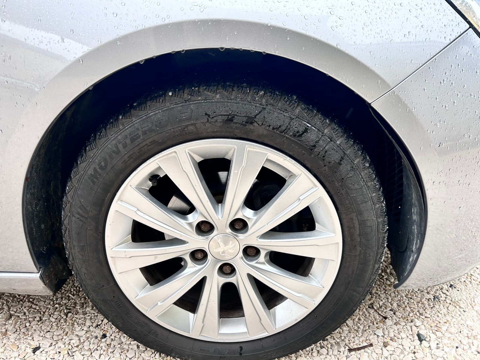 Peugeot 308 1.2 essence 110ch ” Style “