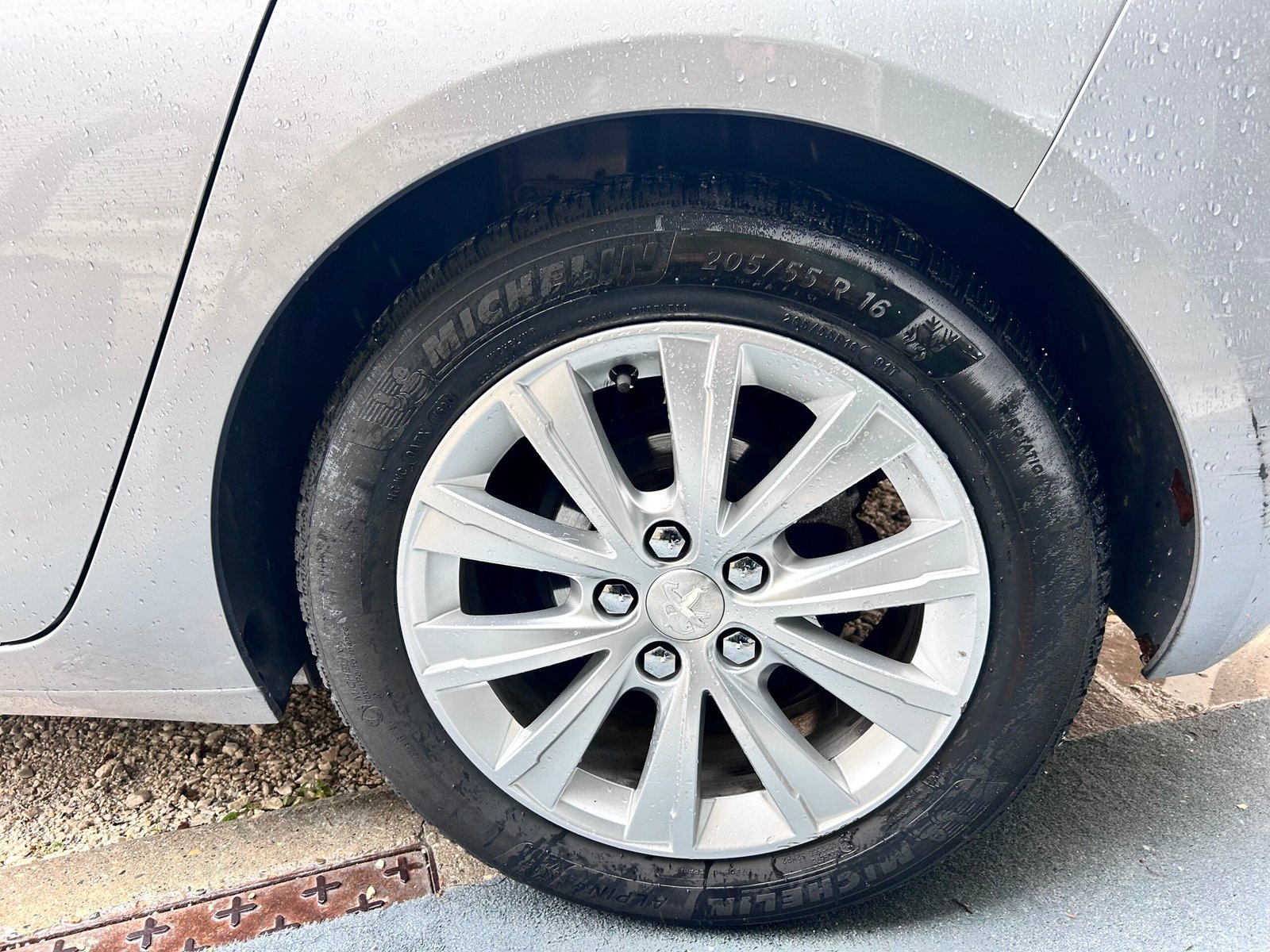 Peugeot 308 1.2 essence 110ch ” Style “