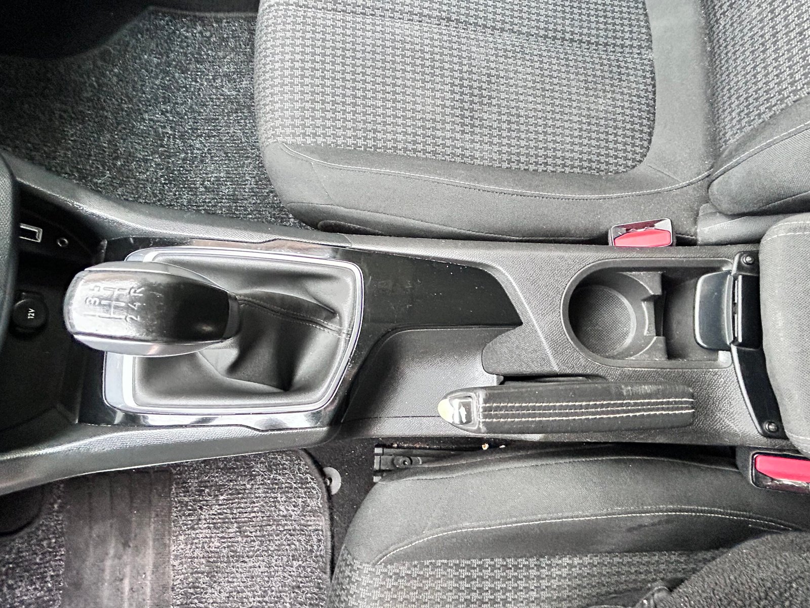 Peugeot 308 1.2 essence 110ch ” Style “