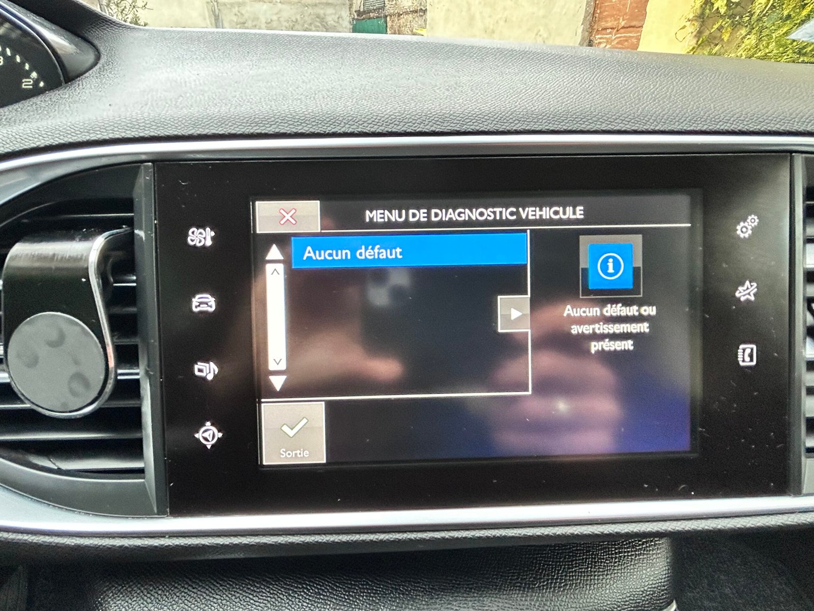 Peugeot 308 1.2 essence 110ch ” Style “