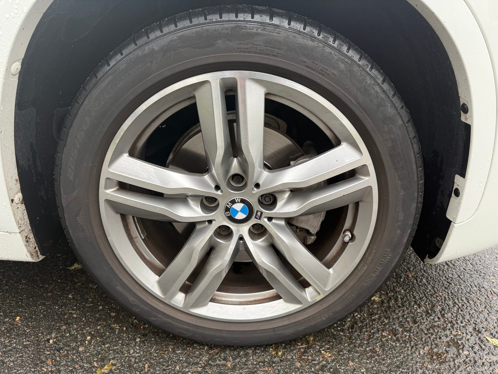 BMW X1 (F48) 18 i  sDrive 1.5 i 140Ch