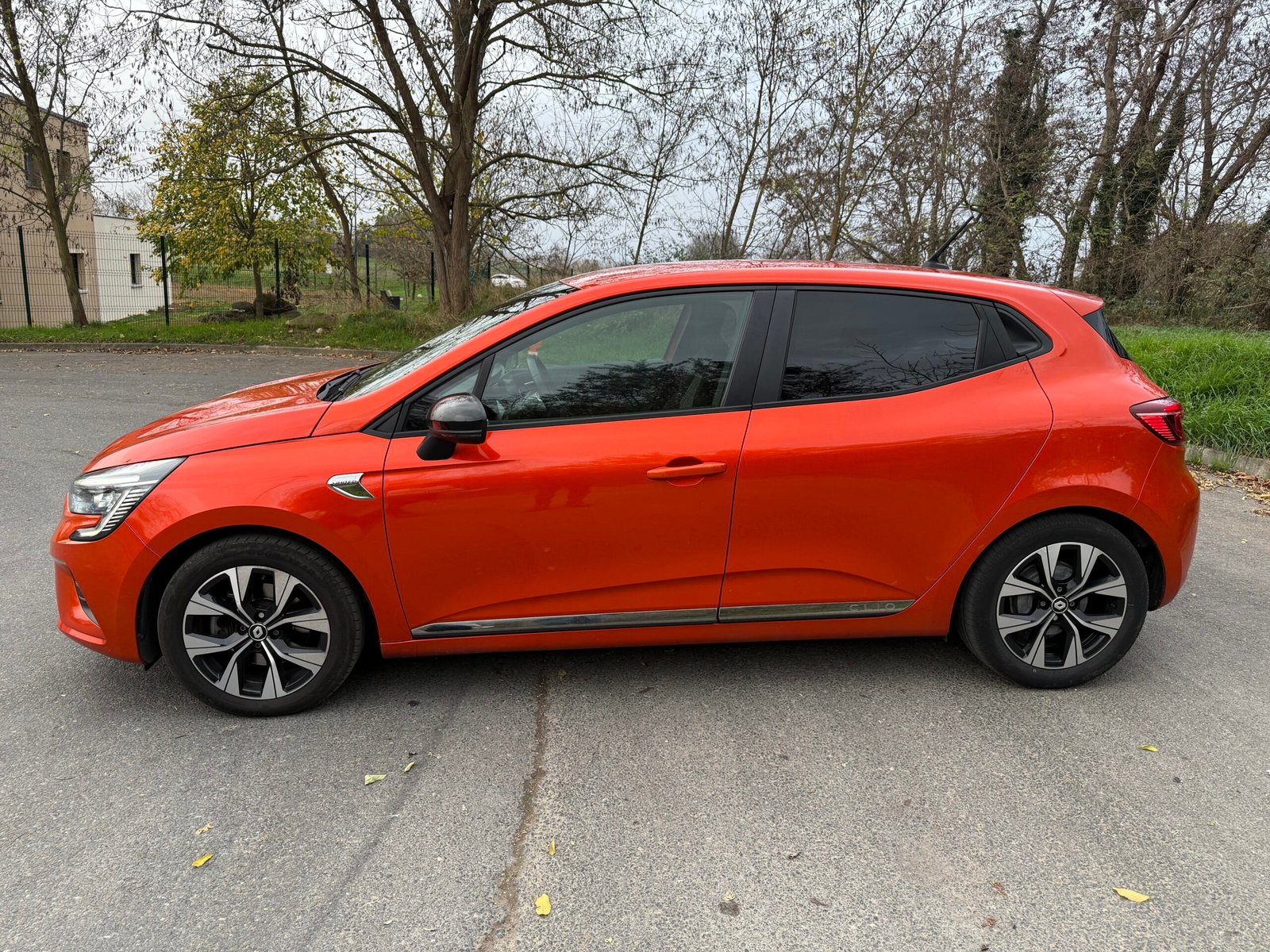 RENAULT Clio (V) E-TECH 1.6 140 ch « Etech Engineered 