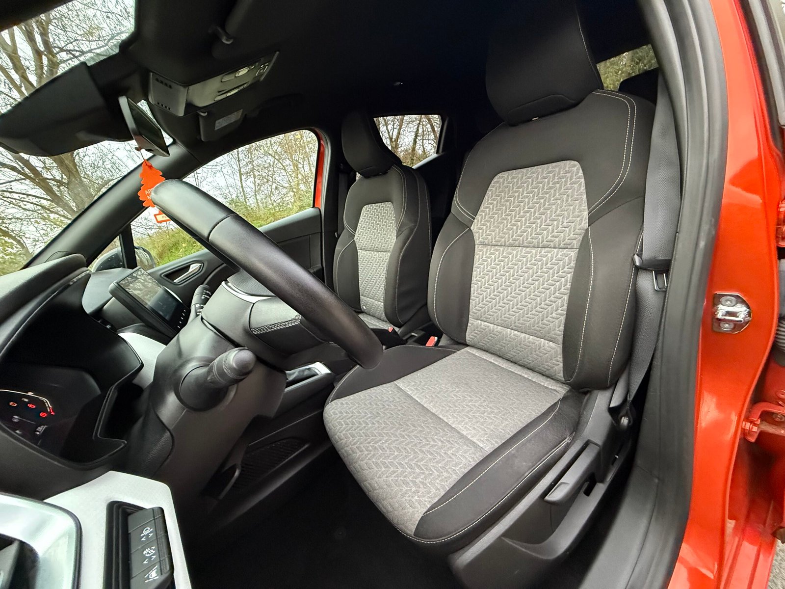 RENAULT Clio (V) E-TECH 1.6 140 ch « Etech Engineered 