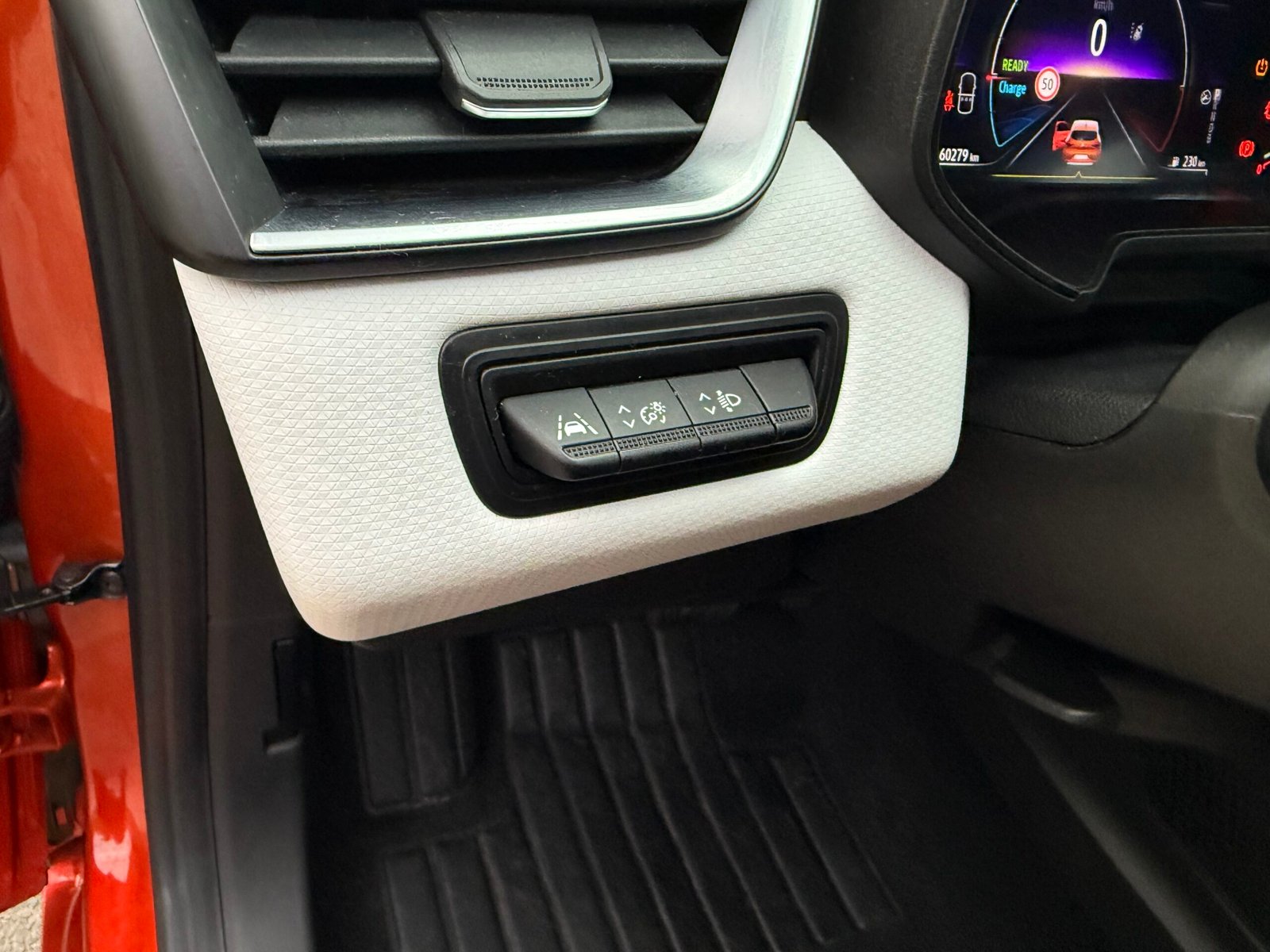 RENAULT Clio (V) E-TECH 1.6 140 ch « Etech Engineered 