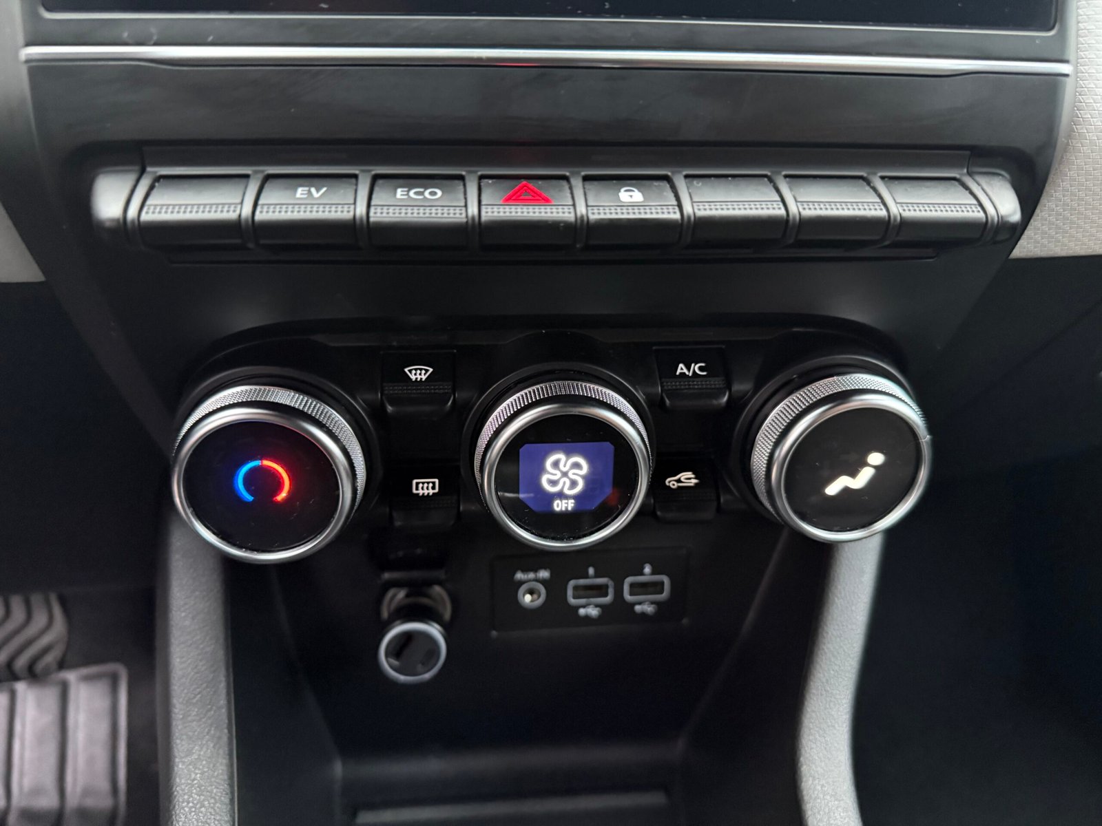 RENAULT Clio (V) E-TECH 1.6 140 ch « Etech Engineered 