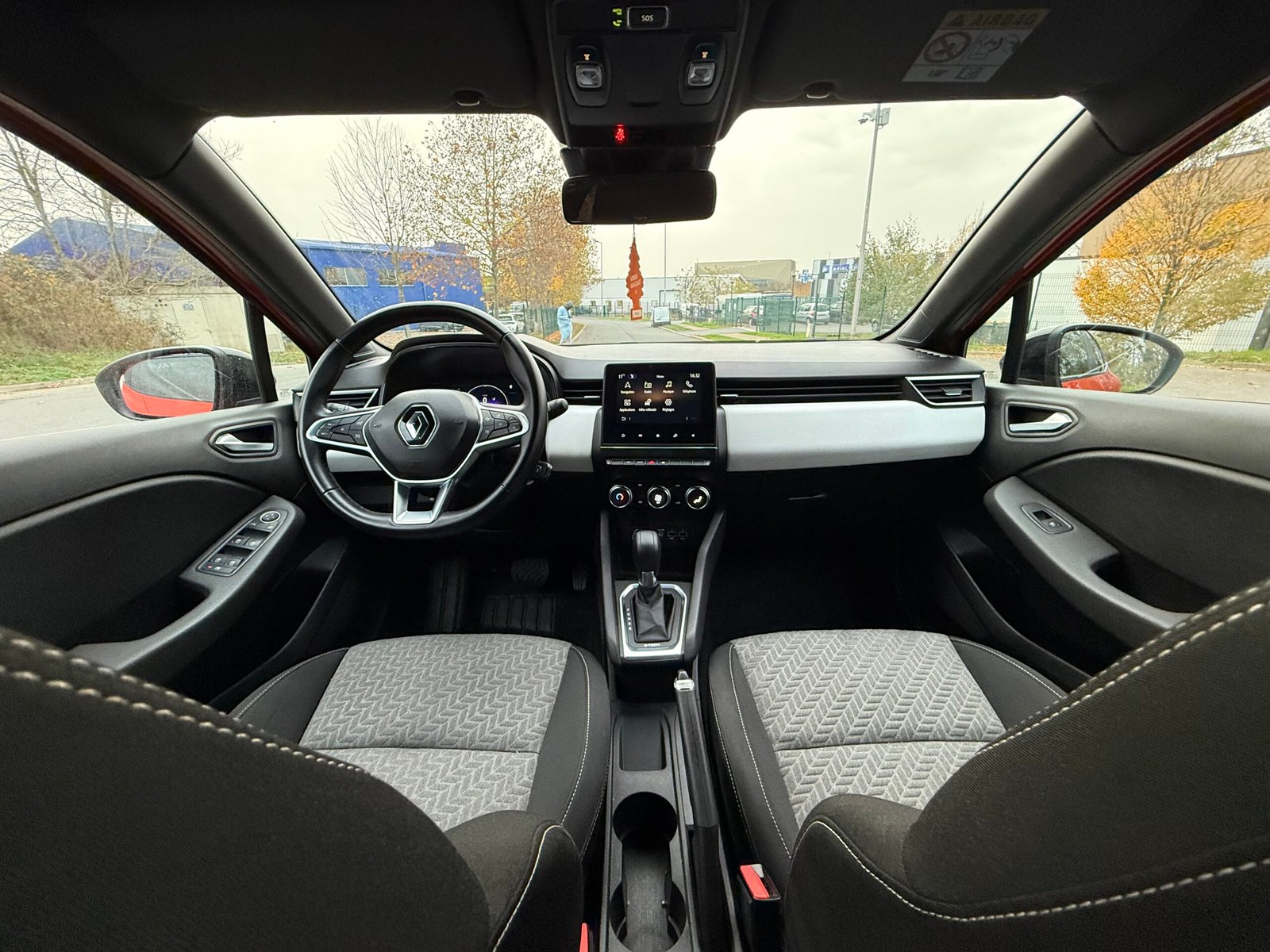 RENAULT Clio (V) E-TECH 1.6 140 ch « Etech Engineered 