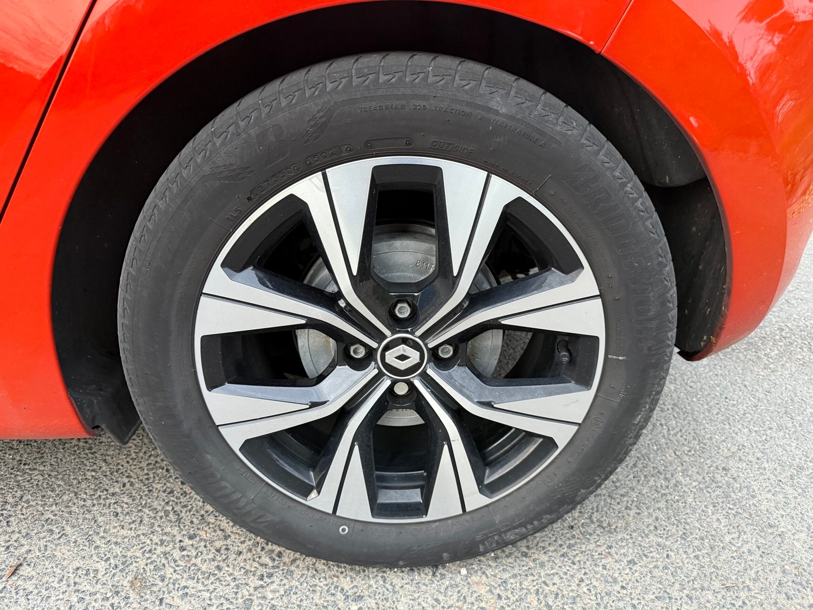 RENAULT Clio (V) E-TECH 1.6 140 ch « Etech Engineered 