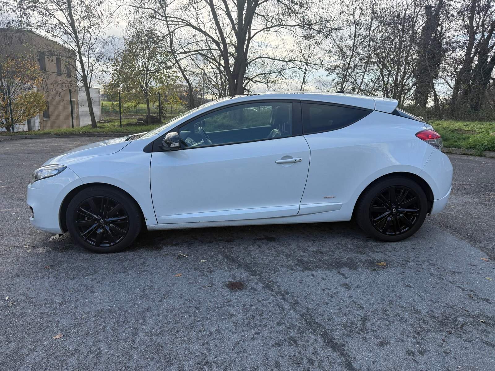 Renault Mégane III (2) Coupé 1.2 TCe S&S 130Ch « Finition Monaco GP »
