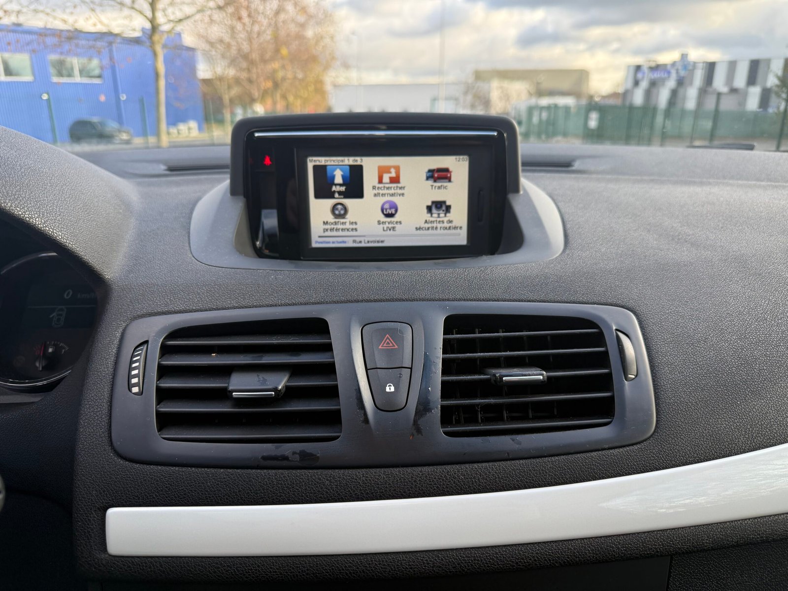 Renault Mégane III (2) Coupé 1.2 TCe S&S 130Ch « Finition Monaco GP »