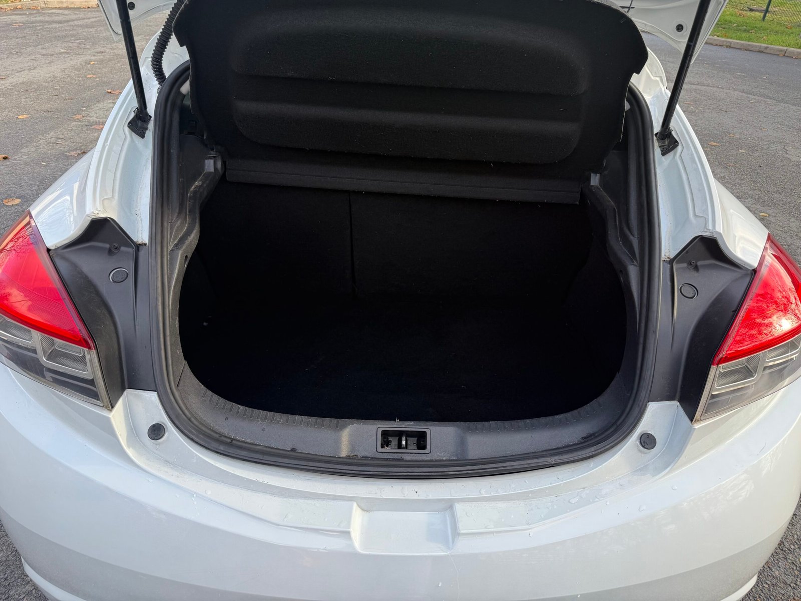 Renault Mégane III (2) Coupé 1.2 TCe S&S 130Ch « Finition Monaco GP »