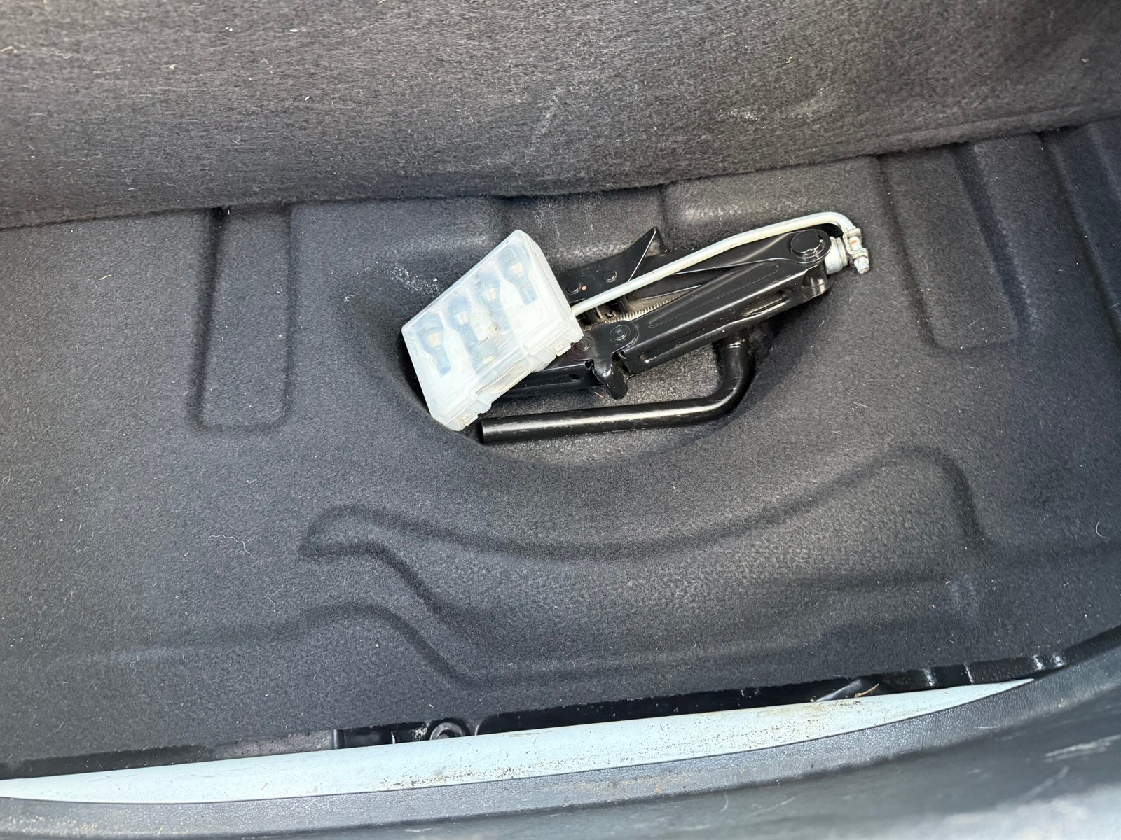 Renault Mégane III (2) Coupé 1.2 TCe S&S 130Ch « Finition Monaco GP »