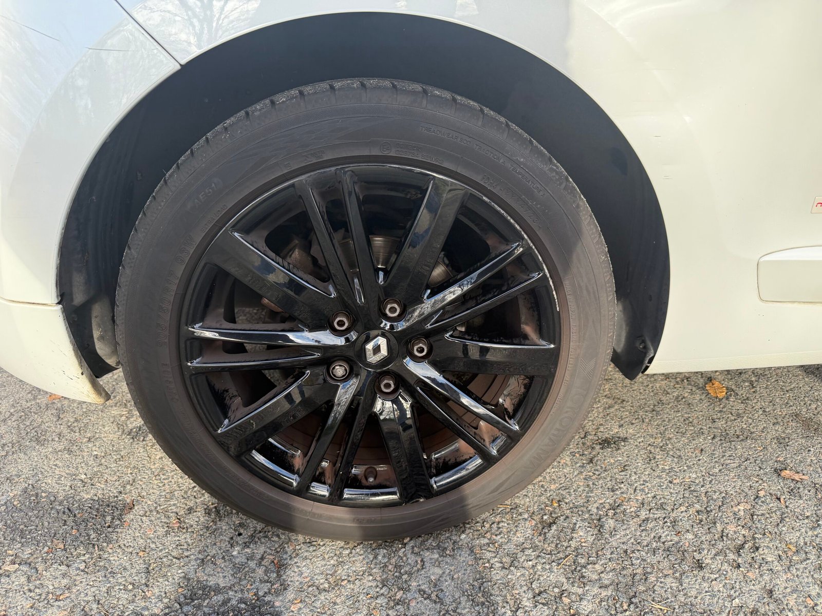 Renault Mégane III (2) Coupé 1.2 TCe S&S 130Ch « Finition Monaco GP »