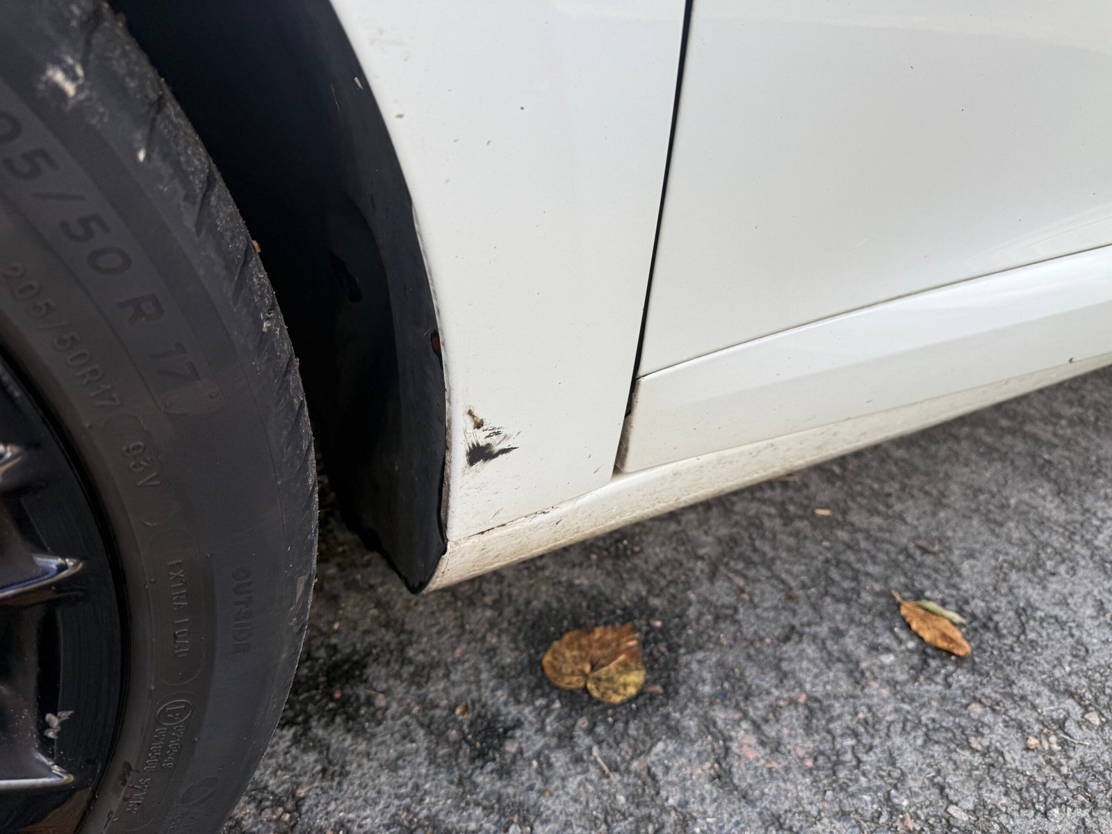 Renault Mégane III (2) Coupé 1.2 TCe S&S 130Ch « Finition Monaco GP »