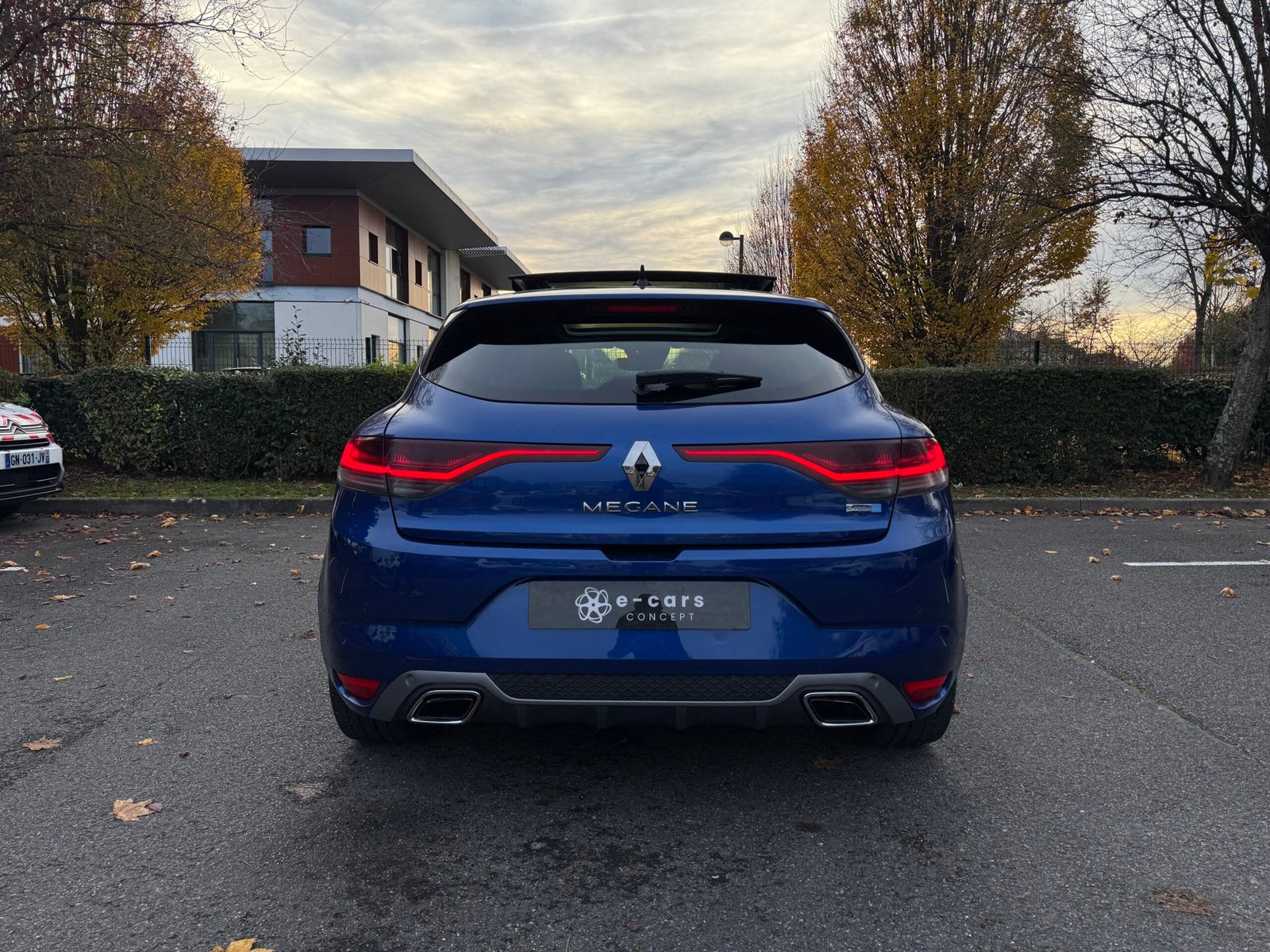 RENAULT Mégane IV Rs line Phase 2 Hatchback E-TECH 1.6 16V GPF 158 Plug in Hybrid S&S 90 cv Boîte auto