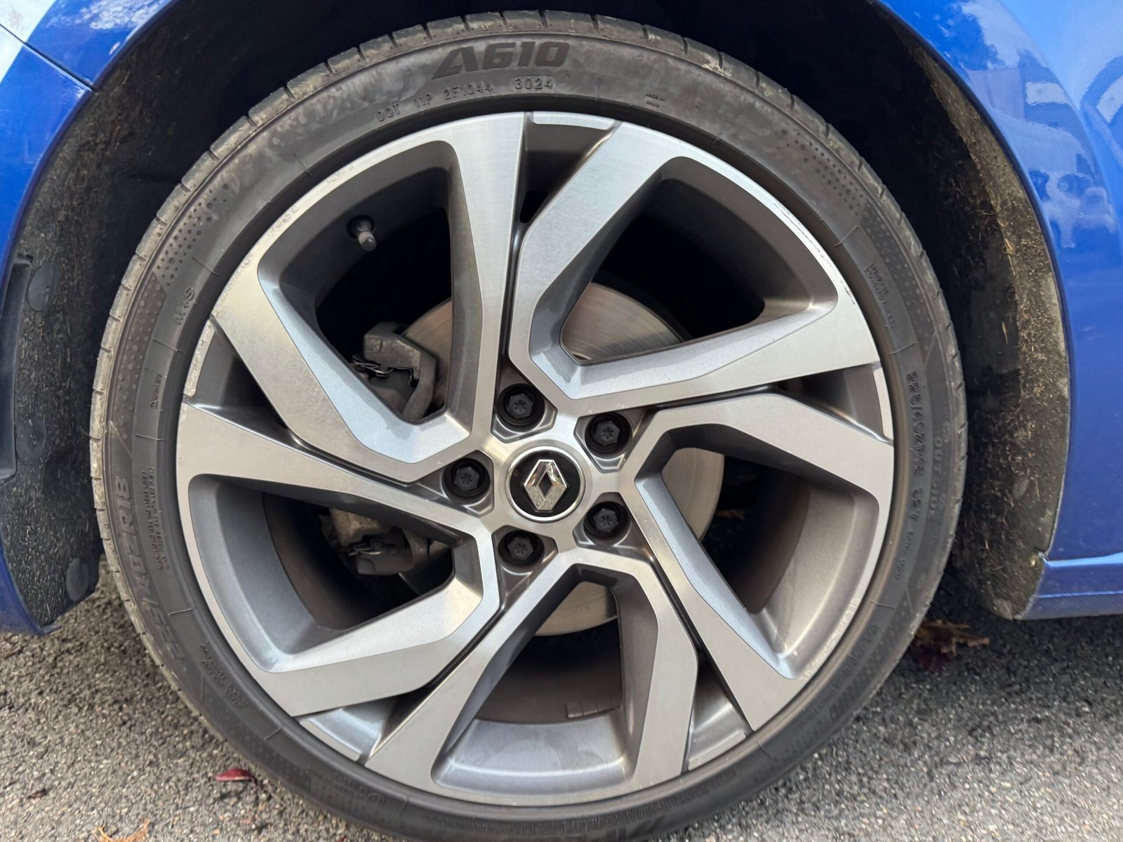 RENAULT Mégane IV Rs line Phase 2 Hatchback E-TECH 1.6 16V GPF 158 Plug in Hybrid S&S 90 cv Boîte auto