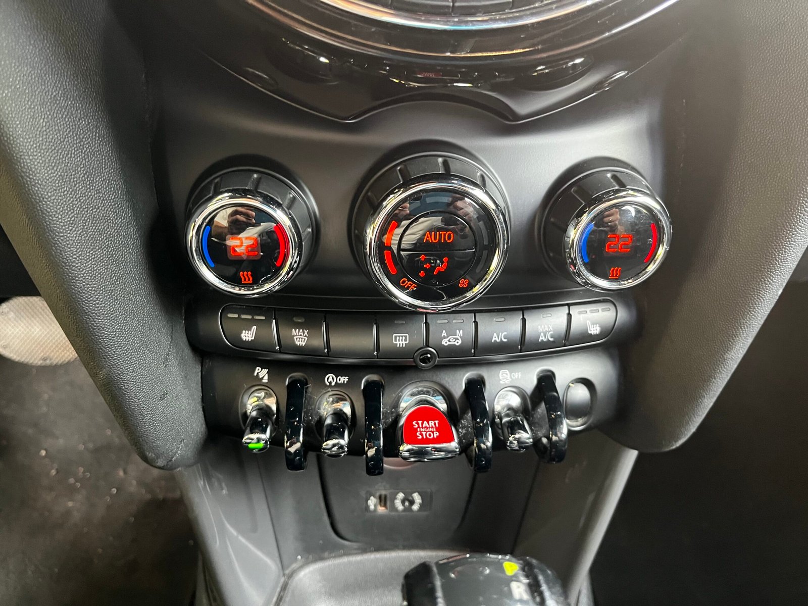 MINI MINI (F55) 5 Portes Cooper 1.5 i 12V 136Ch “Cooper”