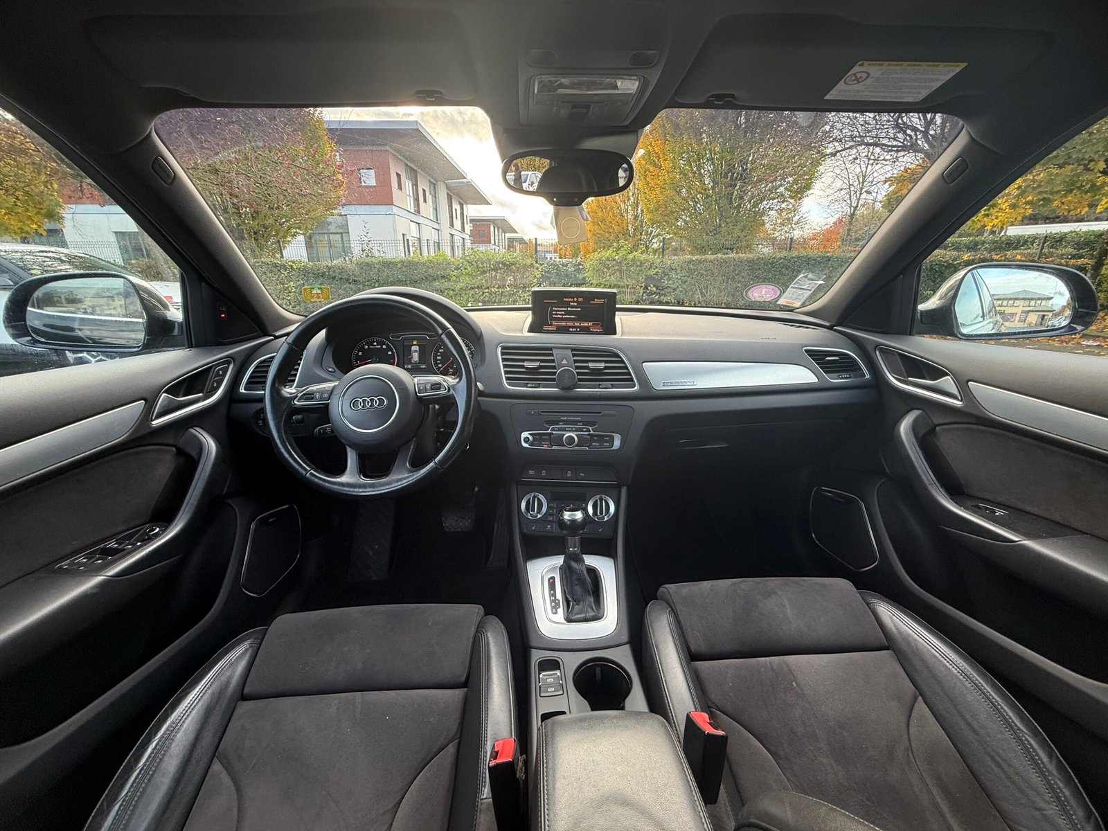 AUDI Q3 AMBITION LUXE Série 1 (8U) Quattro 2.0 TFSI 16V S Tronic7 211 cv Boîte auto