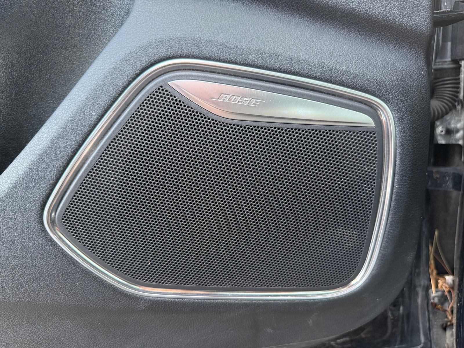 AUDI Q3 AMBITION LUXE Série 1 (8U) Quattro 2.0 TFSI 16V S Tronic7 211 cv Boîte auto