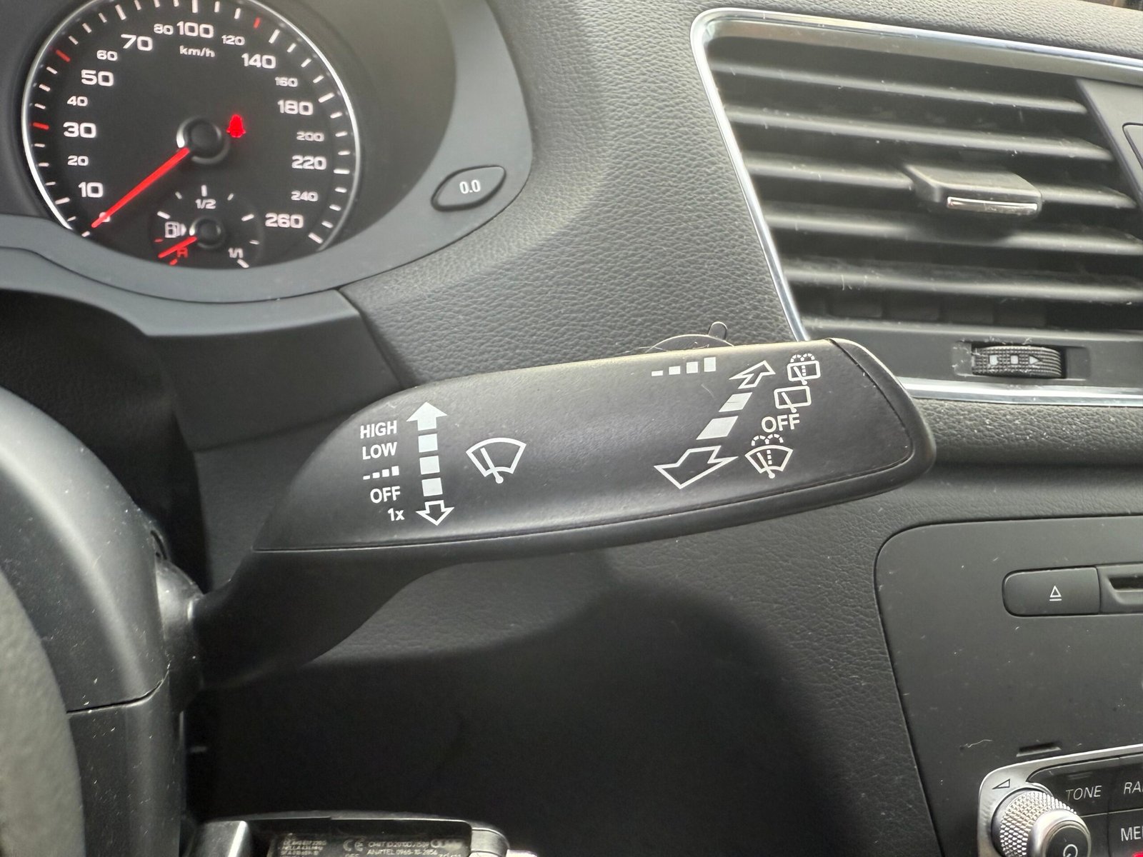 AUDI Q3 AMBITION LUXE Série 1 (8U) Quattro 2.0 TFSI 16V S Tronic7 211 cv Boîte auto