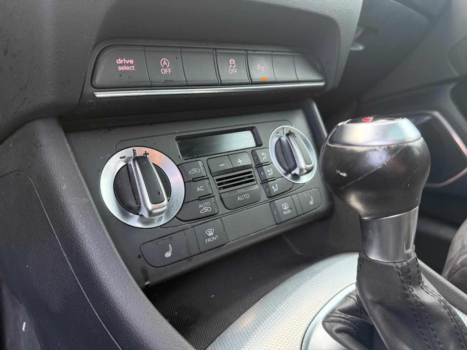 AUDI Q3 AMBITION LUXE Série 1 (8U) Quattro 2.0 TFSI 16V S Tronic7 211 cv Boîte auto