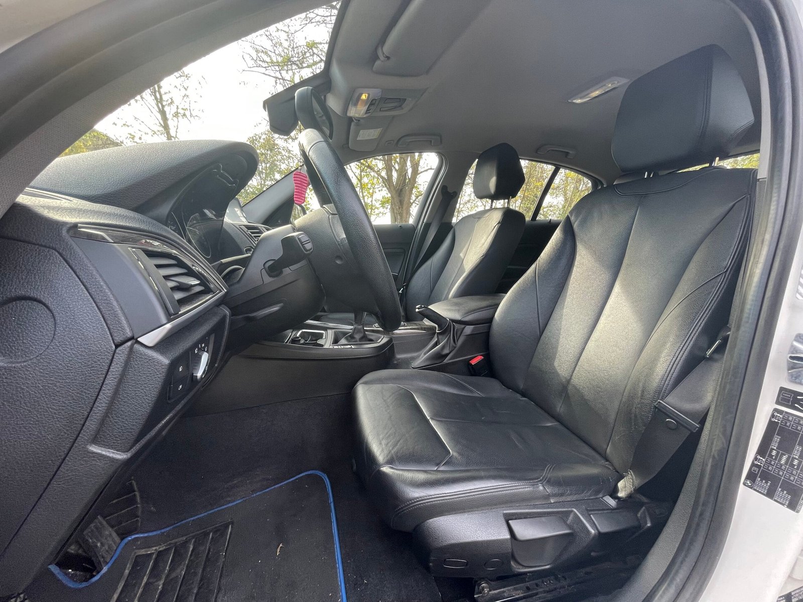 BMW Série 1 118i “Lounge plus” 170 CH