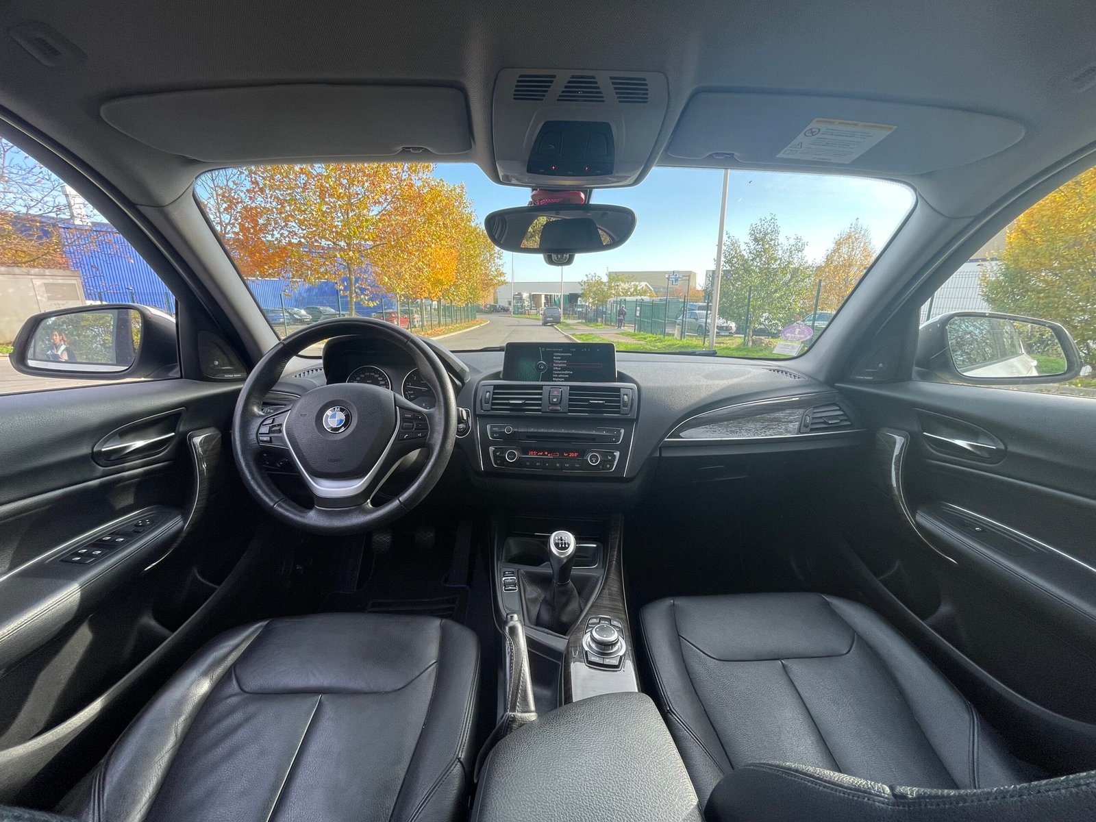 BMW Série 1 118i “Lounge plus” 170 CH