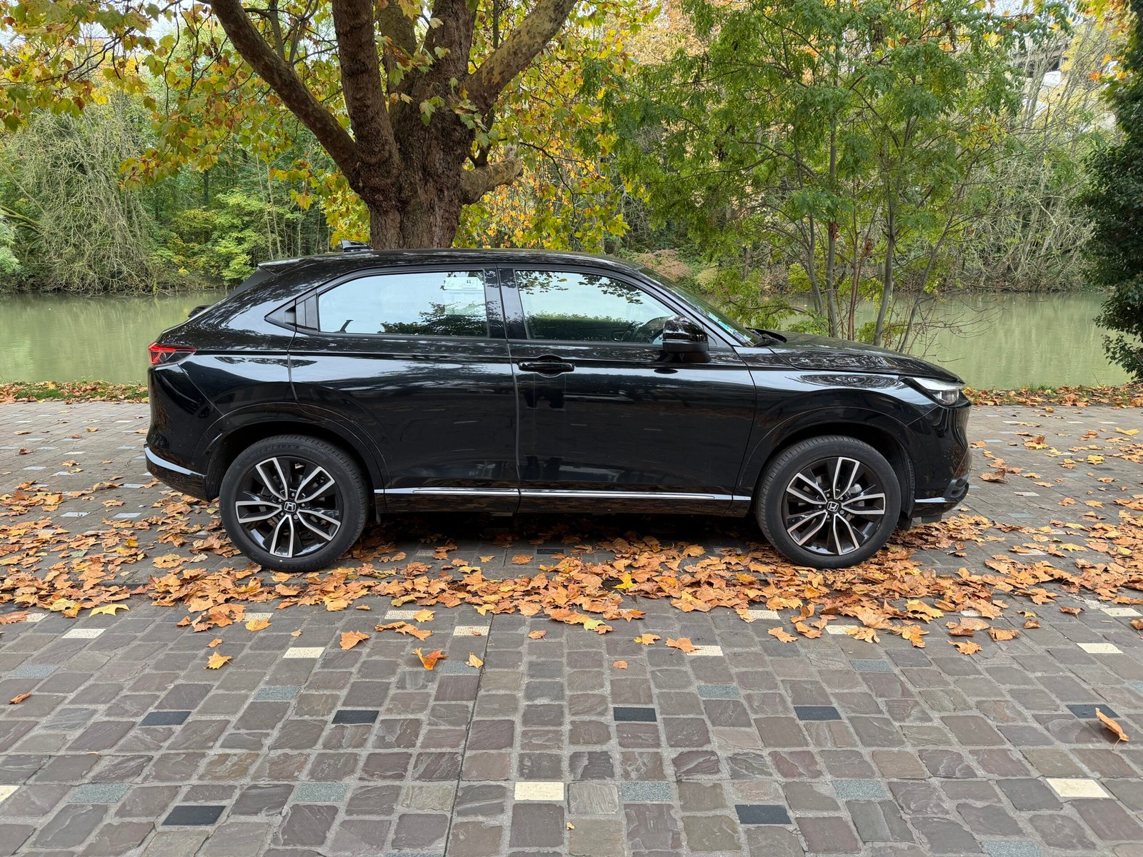 HONDA HR-V III 1.5 i-MMD Hybrid e-CVT 131ch “Advance”