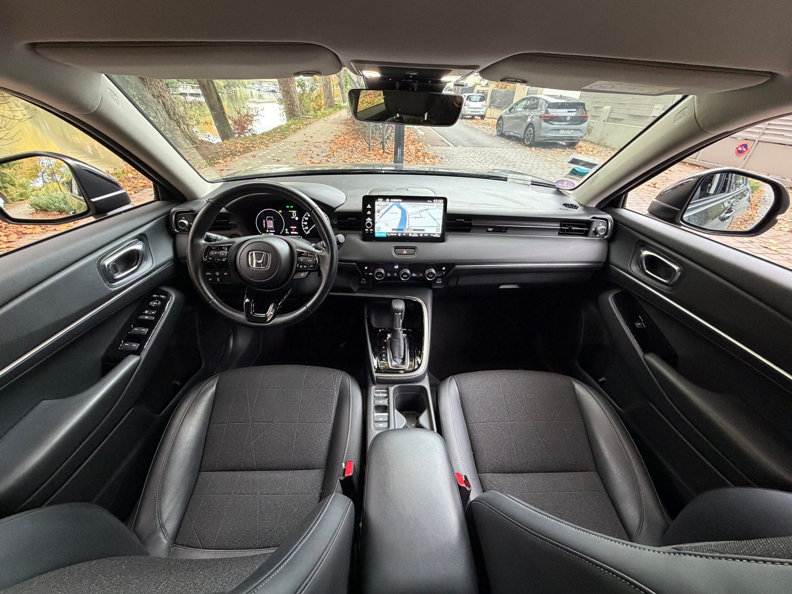 HONDA HR-V III 1.5 i-MMD Hybrid e-CVT 131ch “Advance”