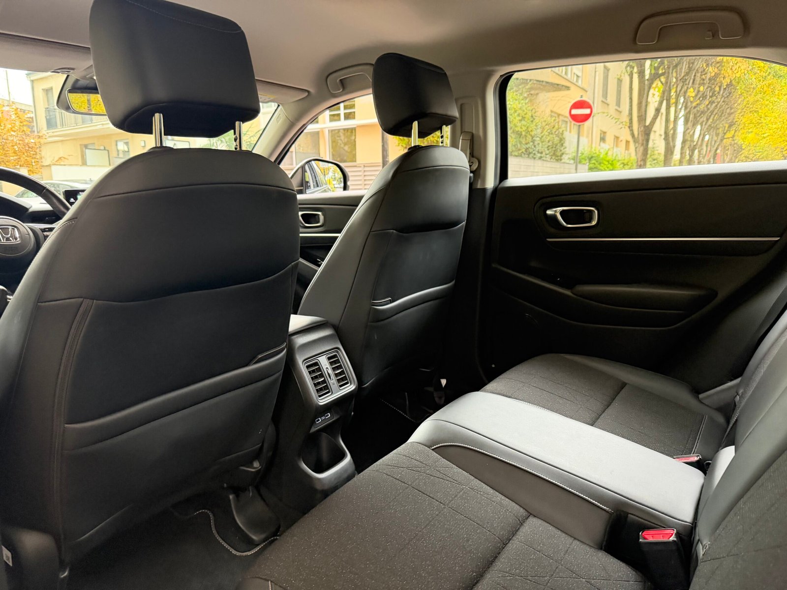 HONDA HR-V III 1.5 i-MMD Hybrid e-CVT 131ch “Advance”