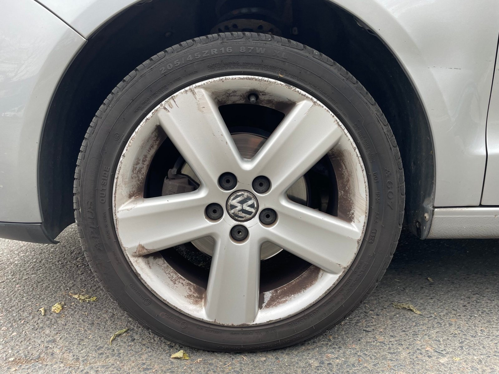 VOLKSWAGEN Polo IV Phase 2 1.4 TDi 68 CH