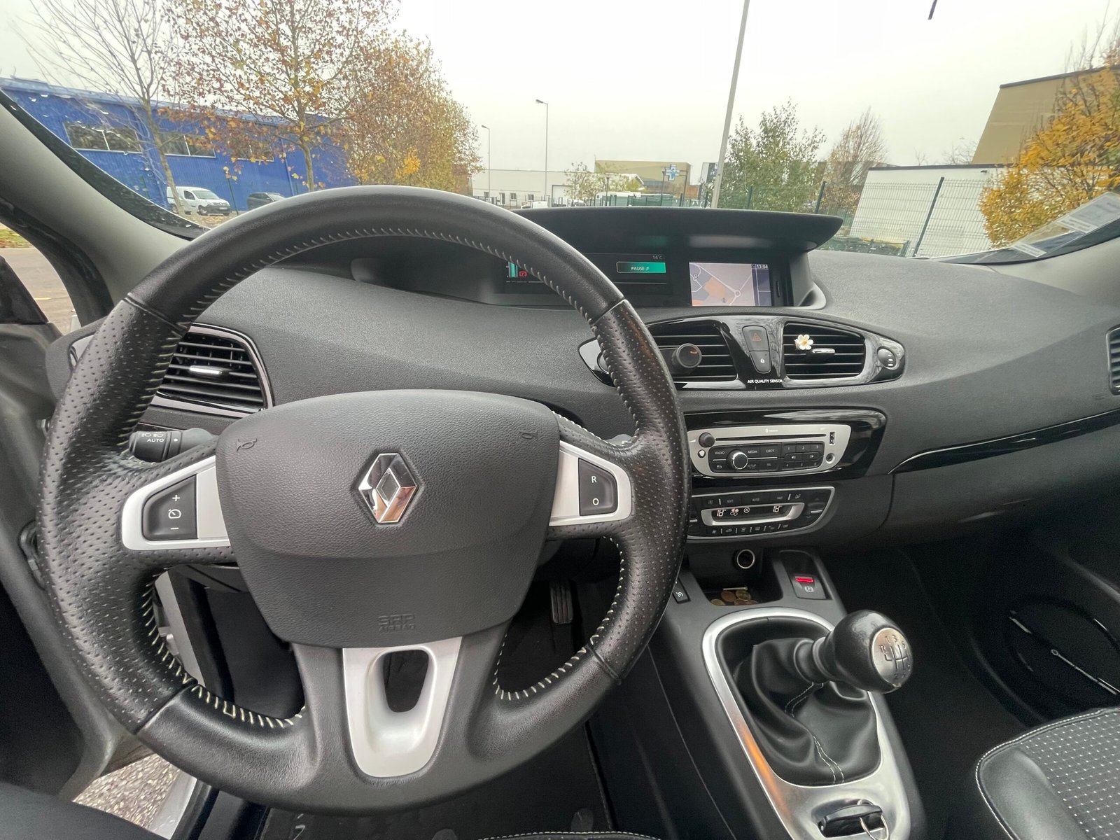 RENAULT Scénic III “Bose” Phase 2 1.5 dCi S&S 110 CH