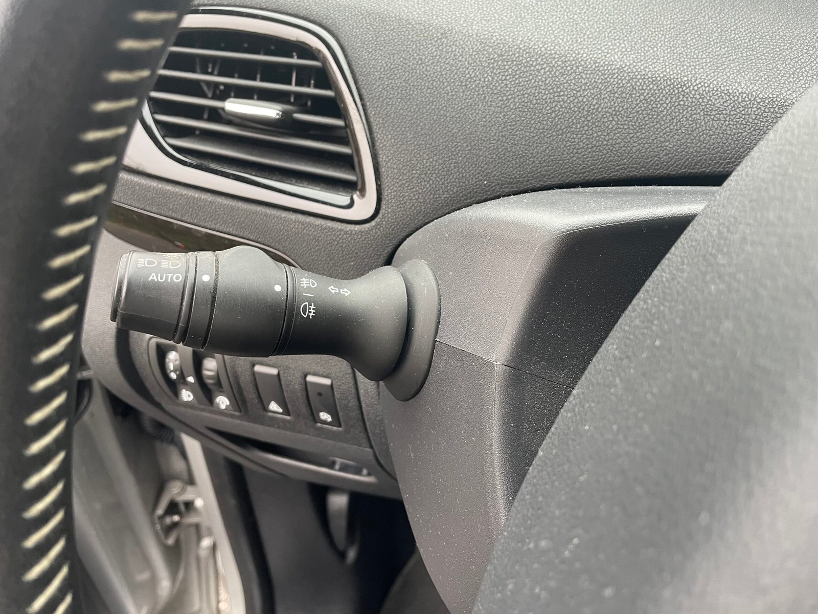 RENAULT Scénic III “Bose” Phase 2 1.5 dCi S&S 110 CH