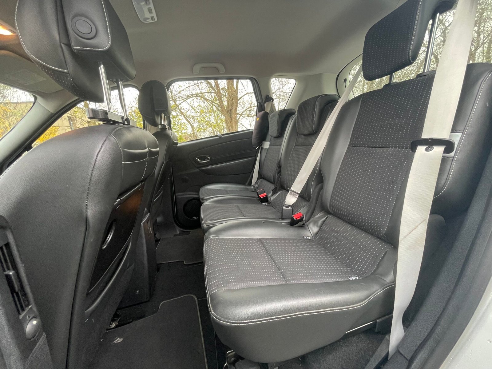 RENAULT Scénic III “Bose” Phase 2 1.5 dCi S&S 110 CH