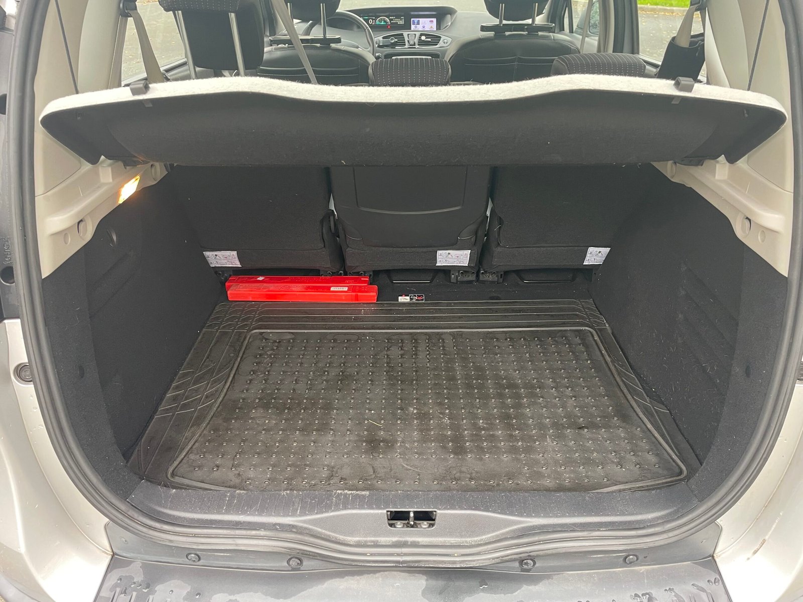 RENAULT Scénic III “Bose” Phase 2 1.5 dCi S&S 110 CH