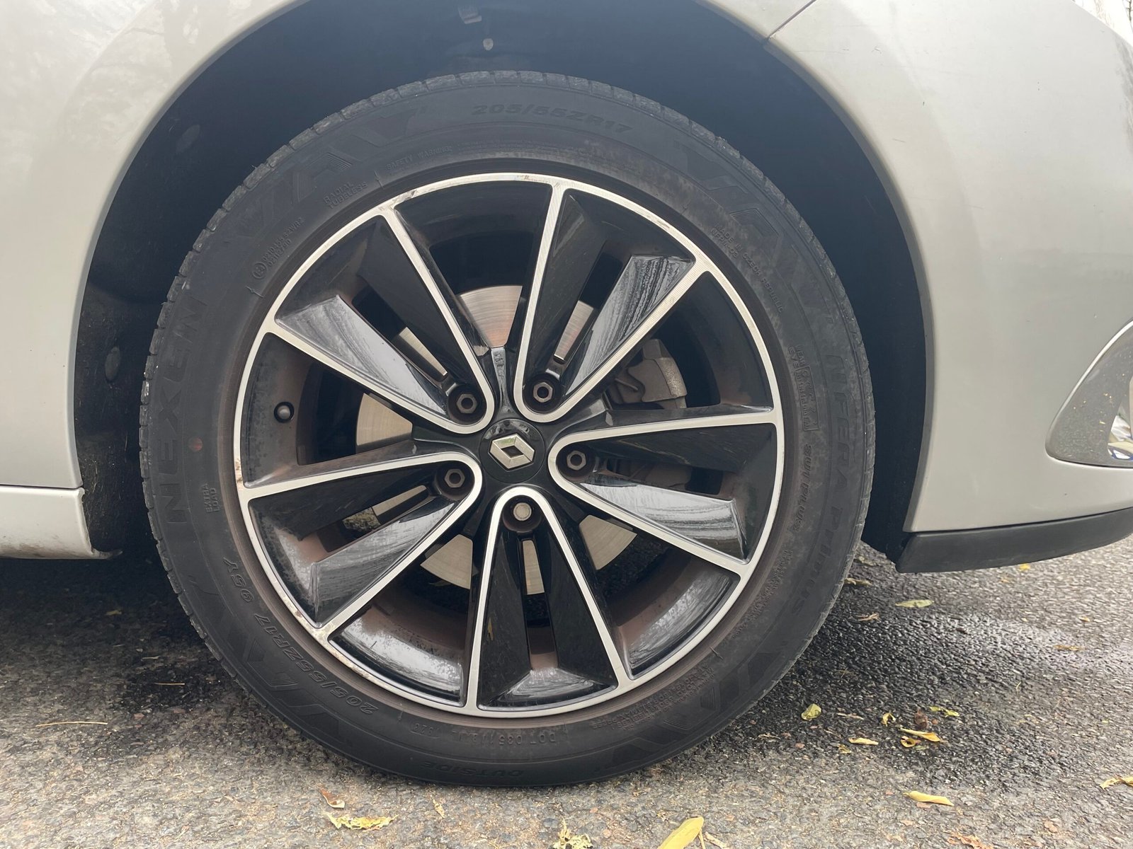 RENAULT Scénic III “Bose” Phase 2 1.5 dCi S&S 110 CH