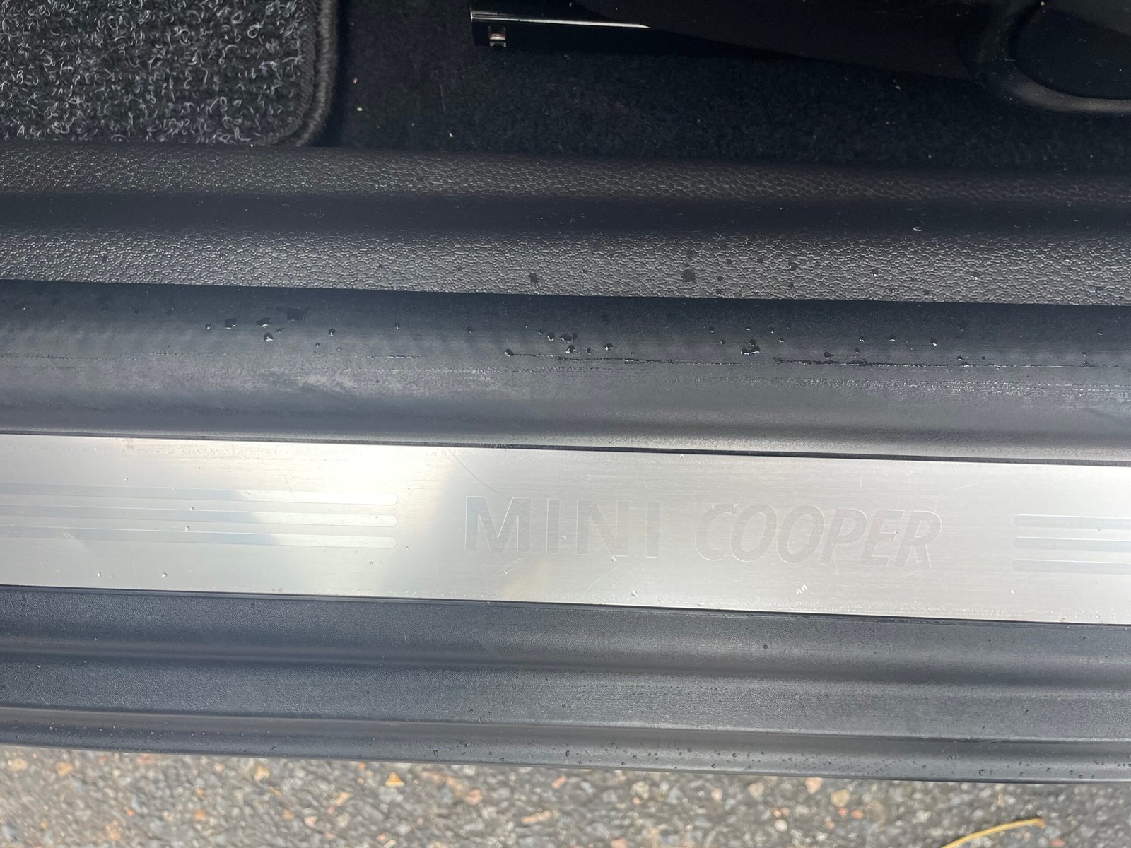 MINI Cooper (II) 1.6 i 122 CH “Pack chili”