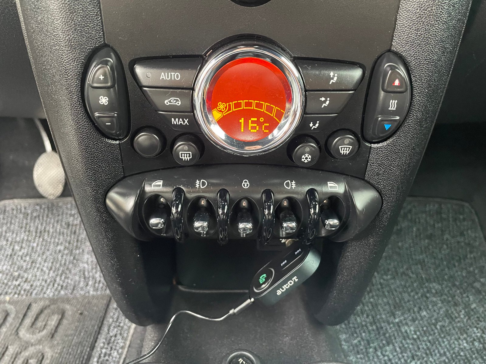 MINI Cooper (II) 1.6 i 122 CH “Pack chili”