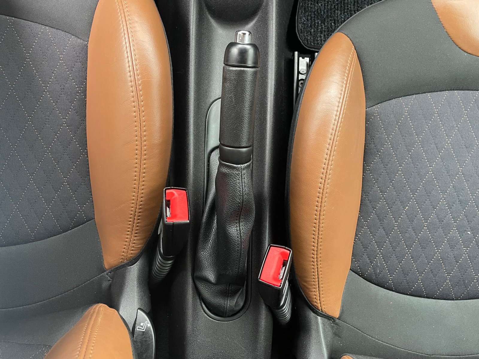 MINI Cooper (II) 1.6 i 122 CH “Pack chili”