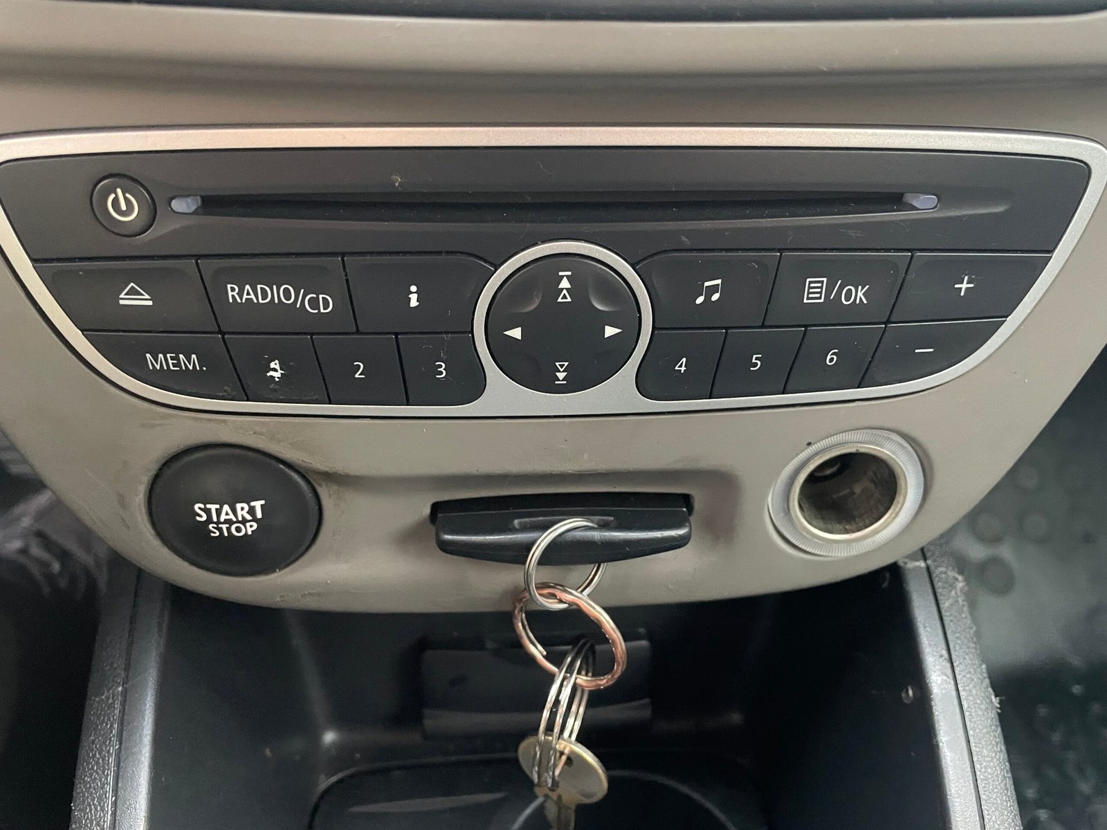 RENAULT Mégane (III) 1.5 dCi FAP 110 CH