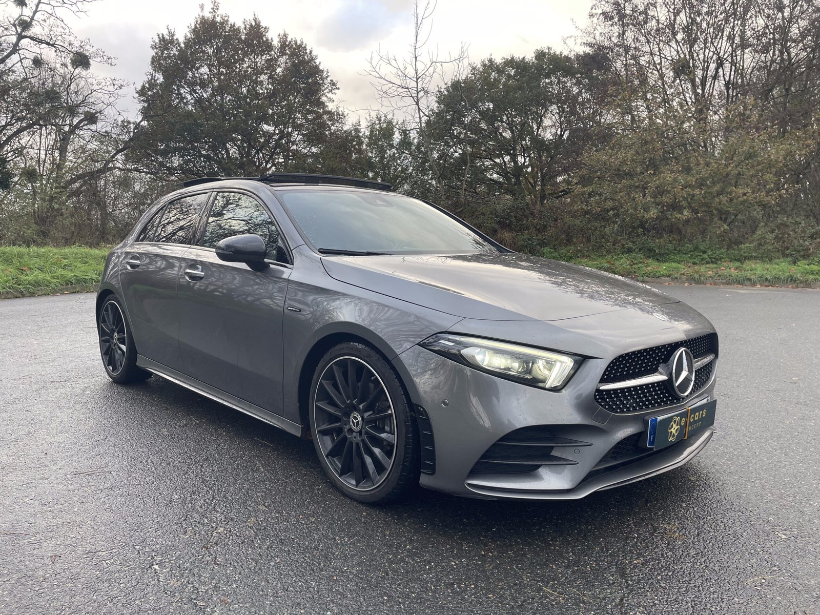 MERCEDES-BENZ Classe A “AMG Line” 200 d 8G-DCT 150 CH