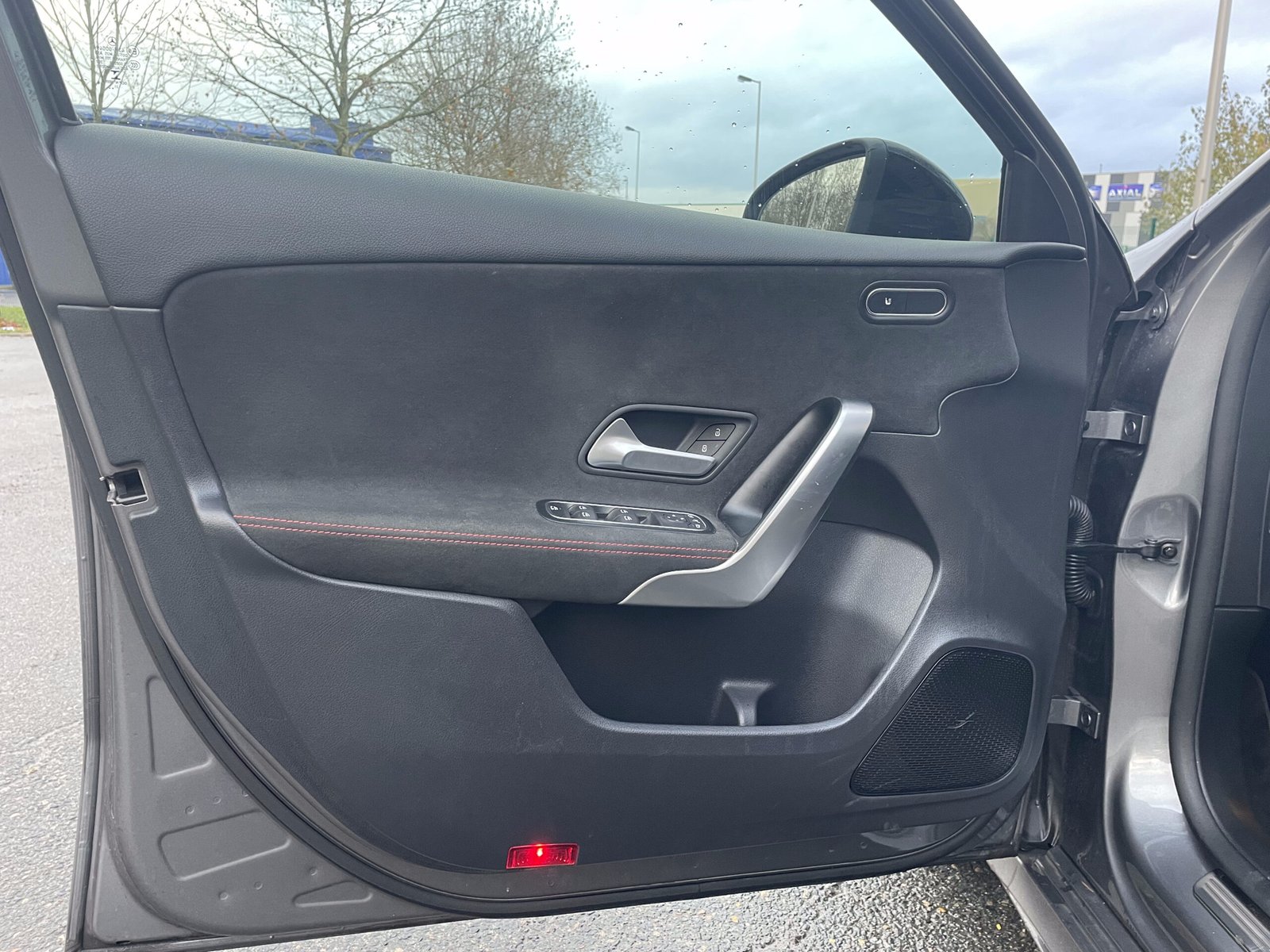 MERCEDES-BENZ Classe A “AMG Line” 200 d 8G-DCT 150 CH