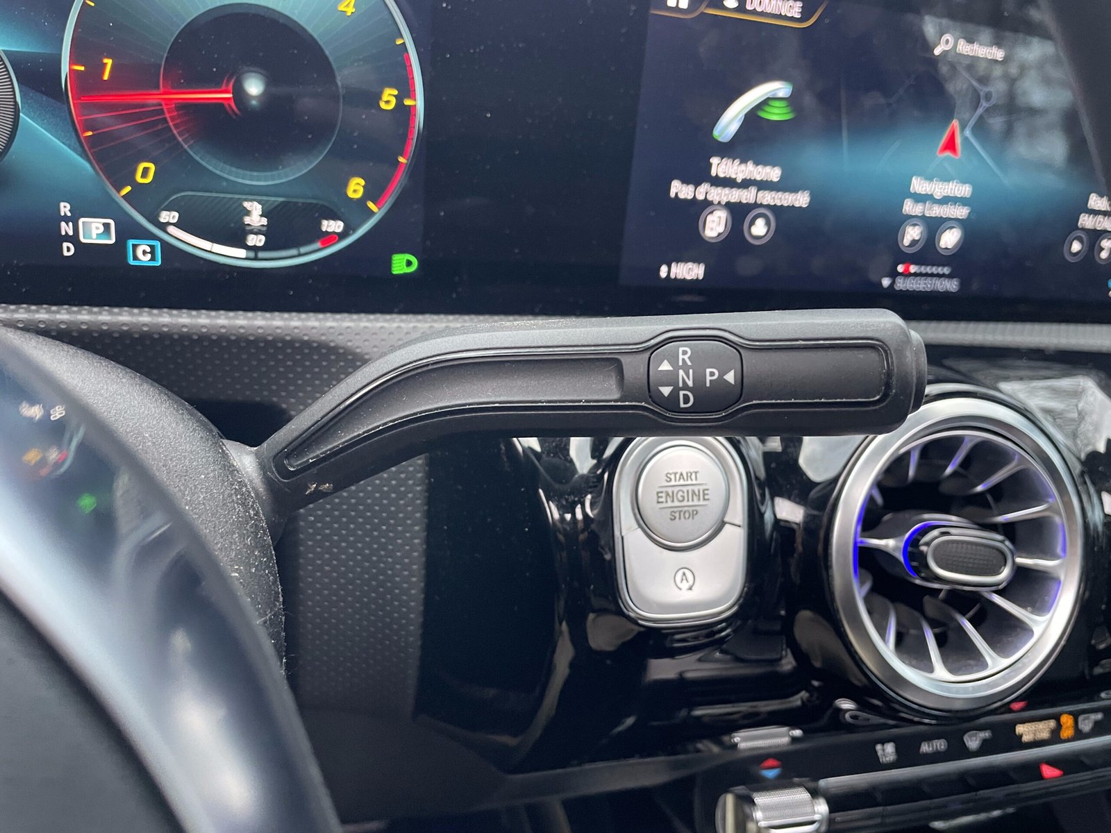 MERCEDES-BENZ Classe A “AMG Line” 200 d 8G-DCT 150 CH