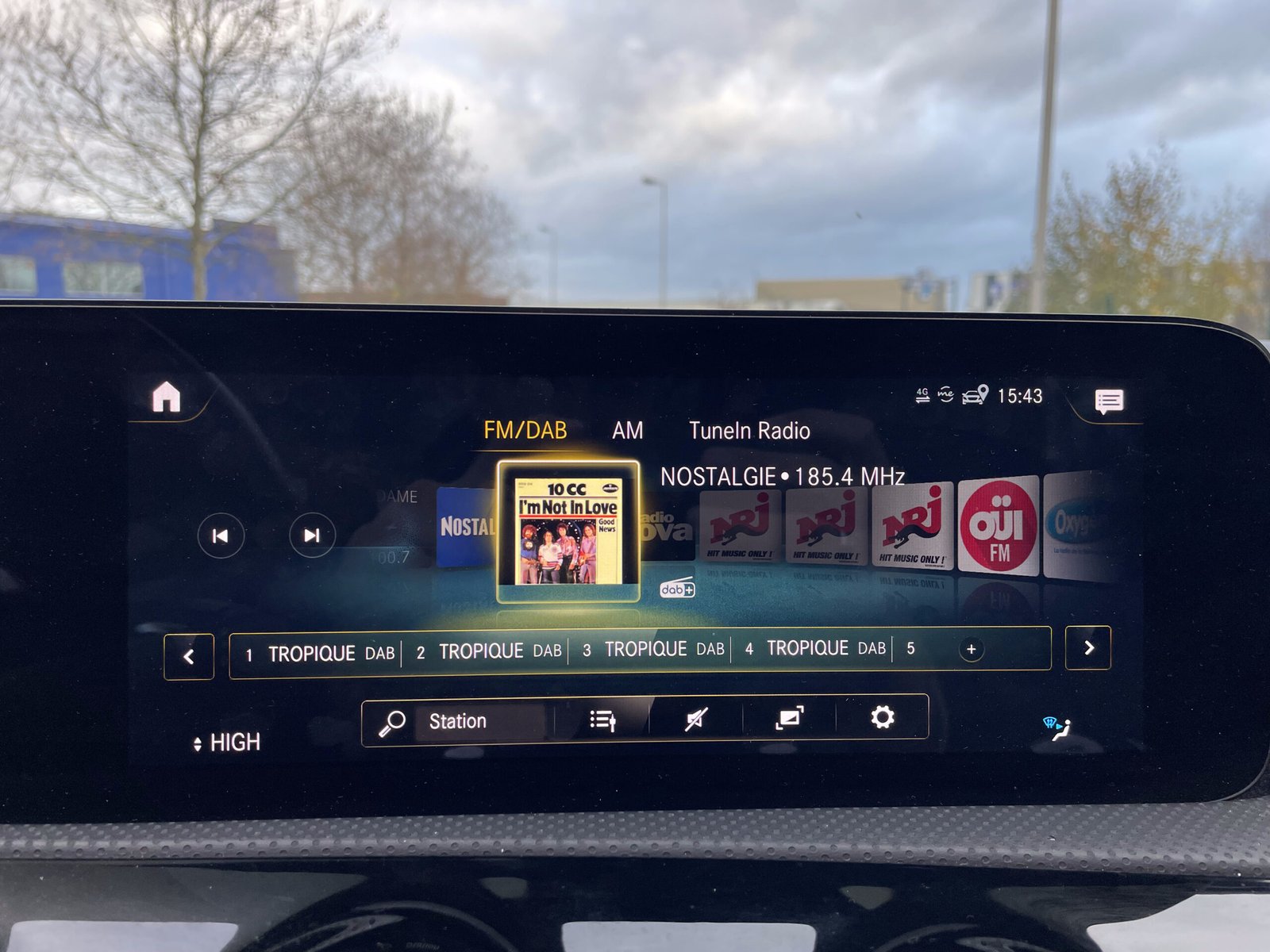 MERCEDES-BENZ Classe A “AMG Line” 200 d 8G-DCT 150 CH