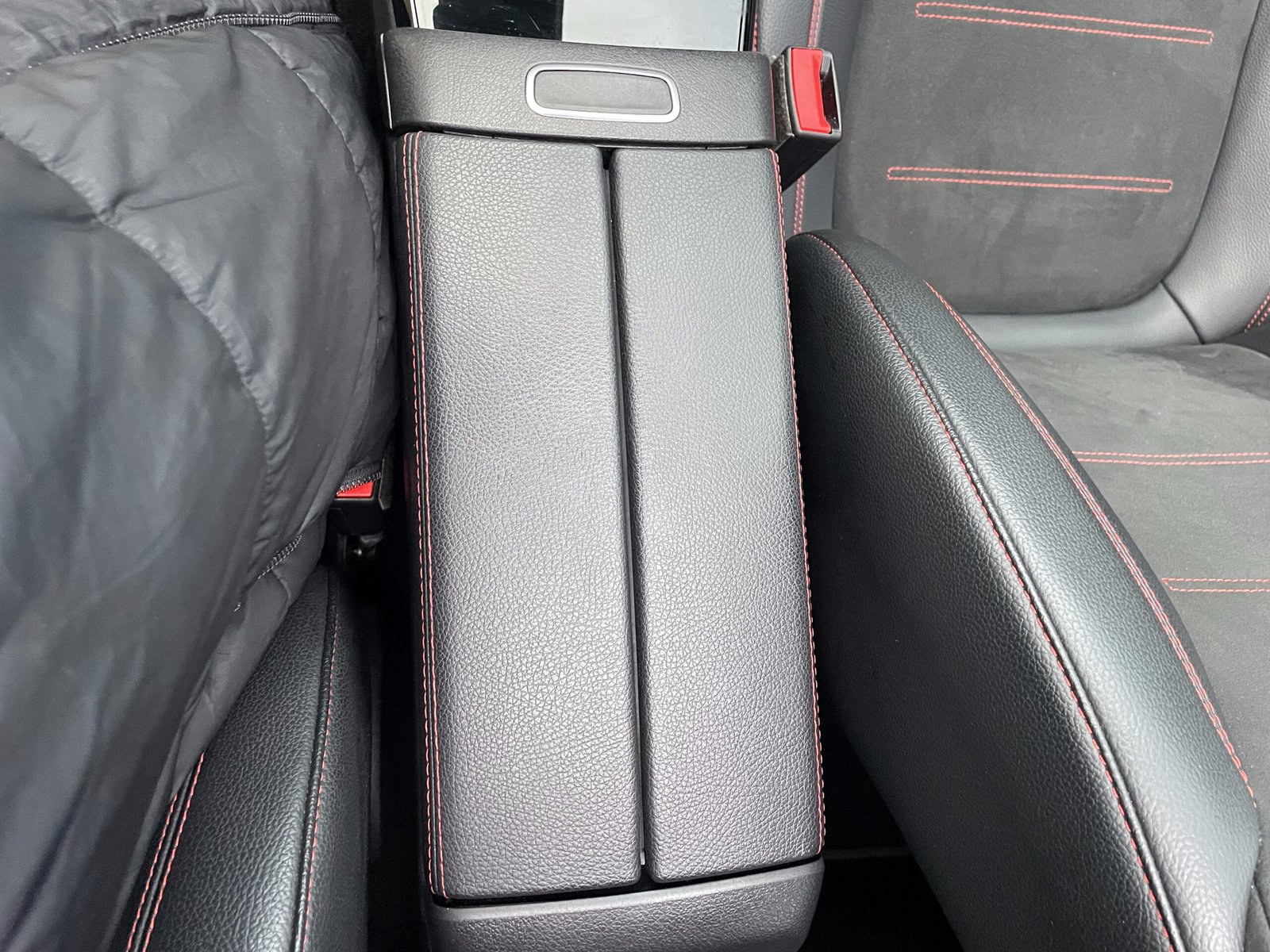 MERCEDES-BENZ Classe A “AMG Line” 200 d 8G-DCT 150 CH