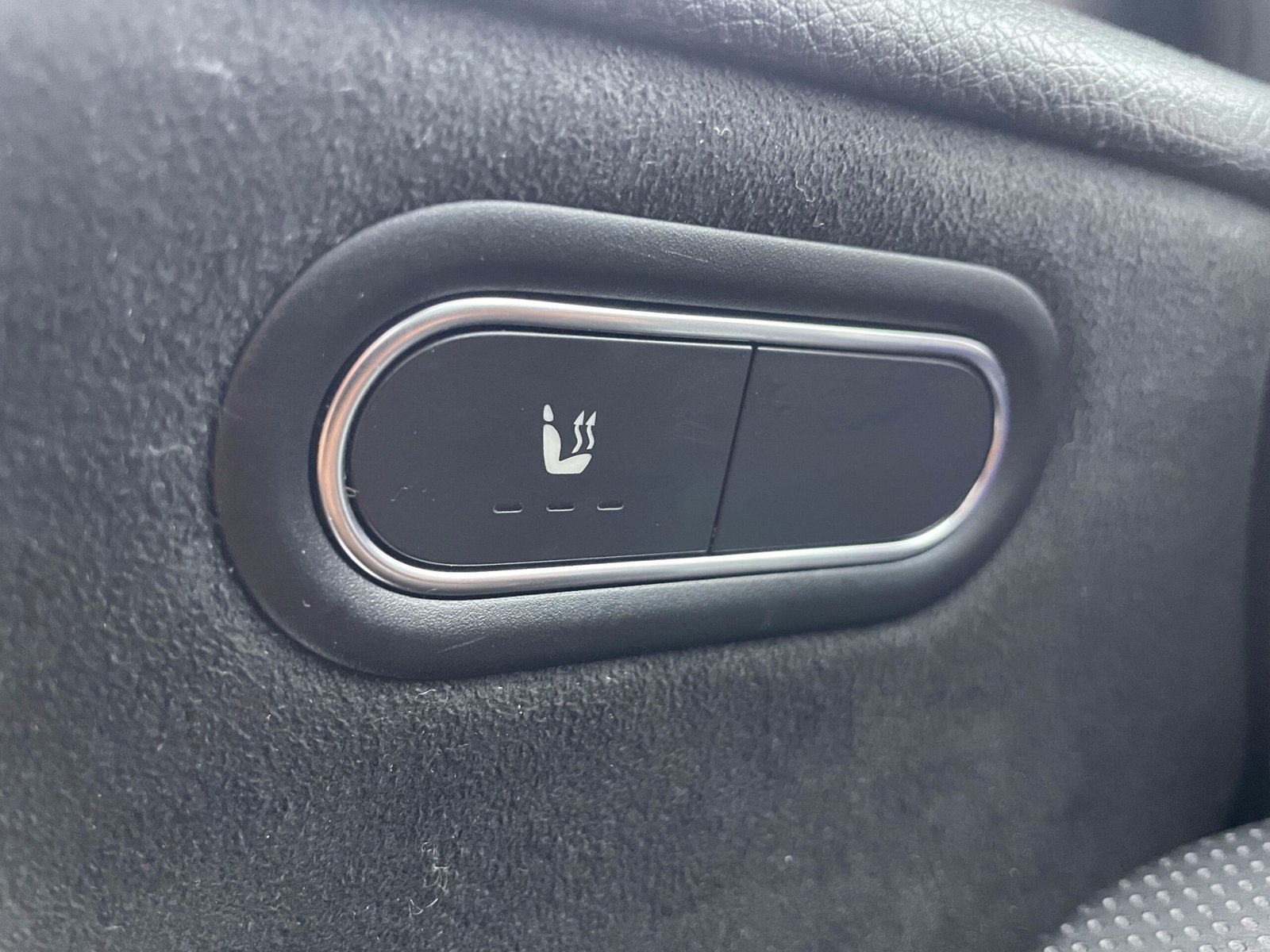 MERCEDES-BENZ Classe A “AMG Line” 200 d 8G-DCT 150 CH